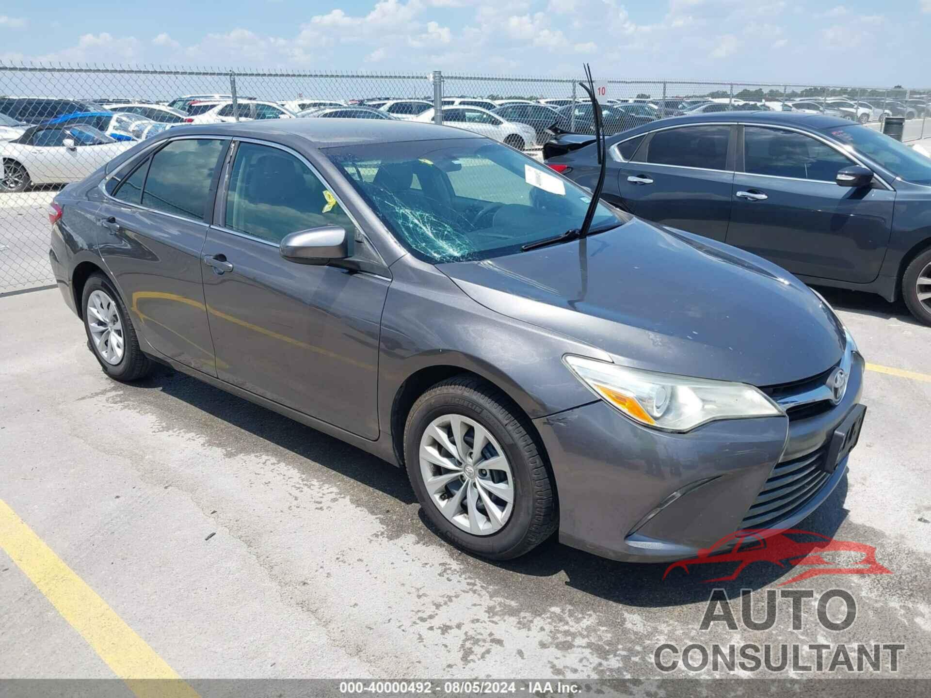 TOYOTA CAMRY 2016 - 4T4BF1FK8GR548046