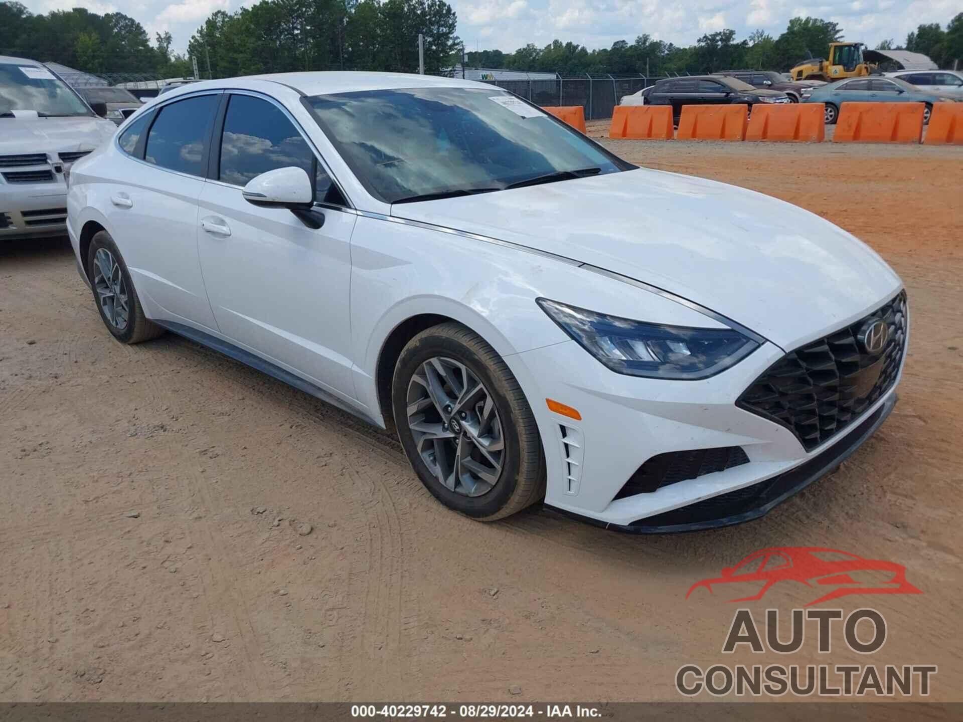 HYUNDAI SONATA 2023 - KMHL64JA1PA267562