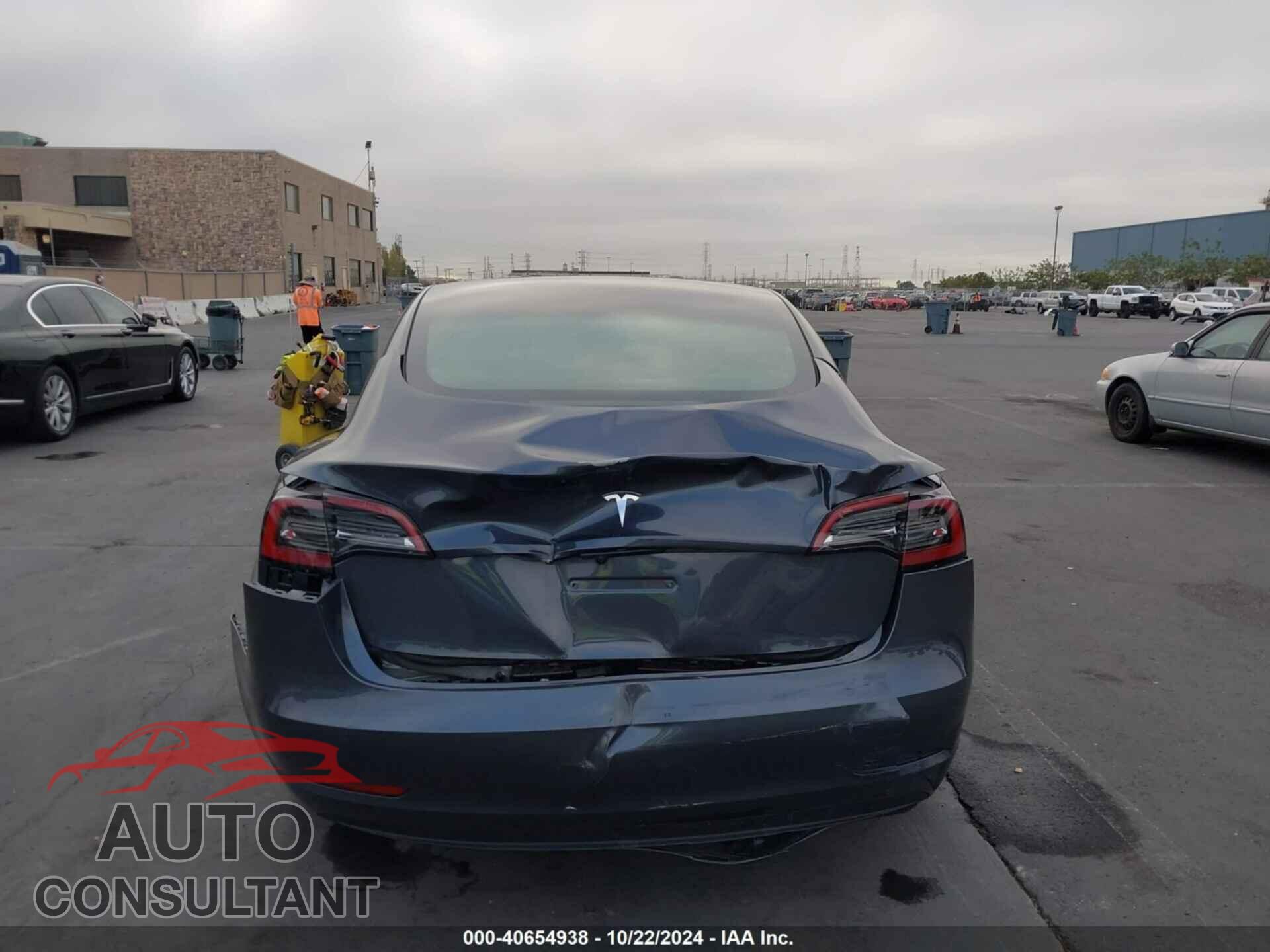 TESLA MODEL 3 2023 - 5YJ3E1EA2PF711989
