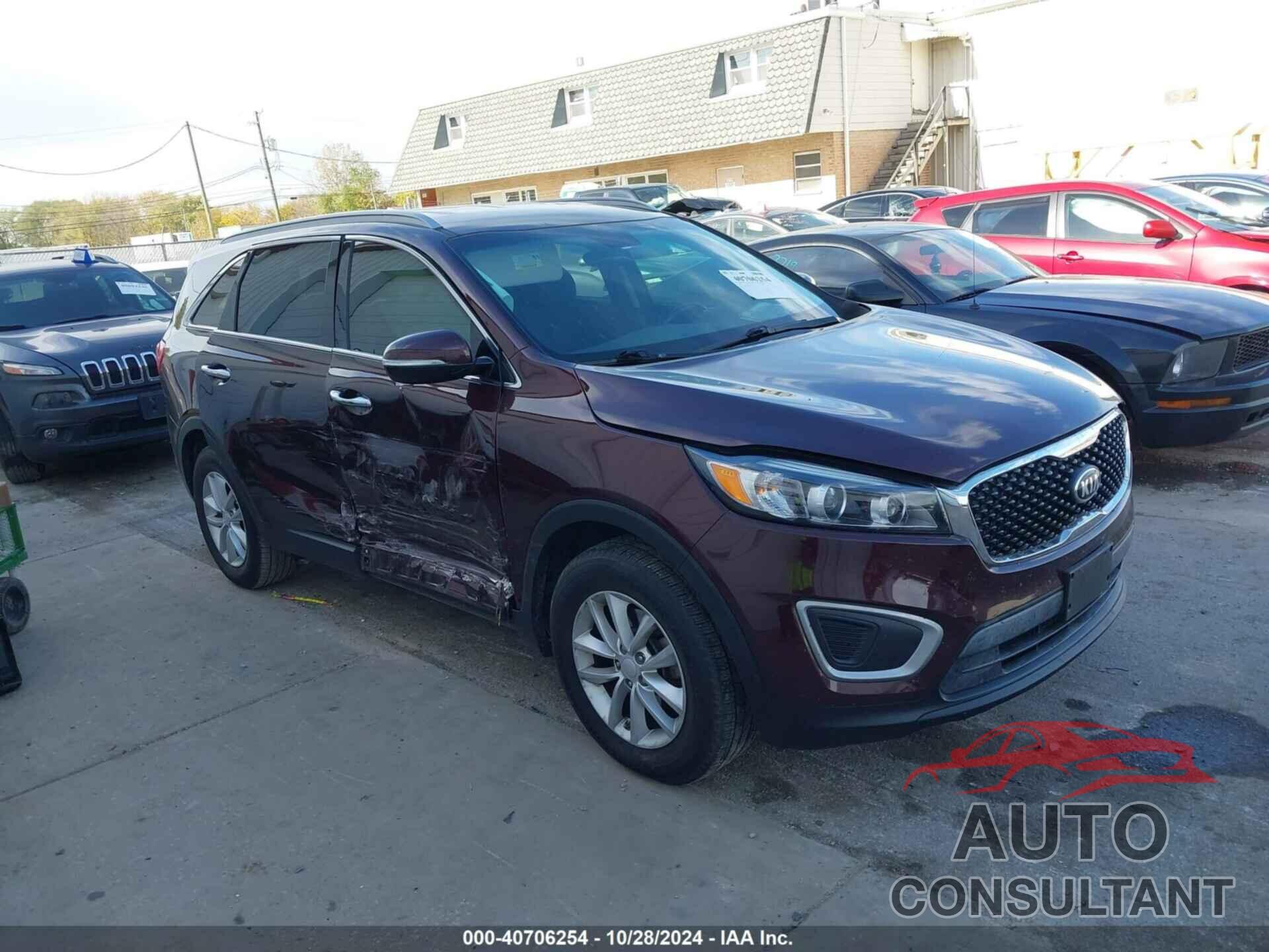 KIA SORENTO 2018 - 5XYPGDA35JG430516