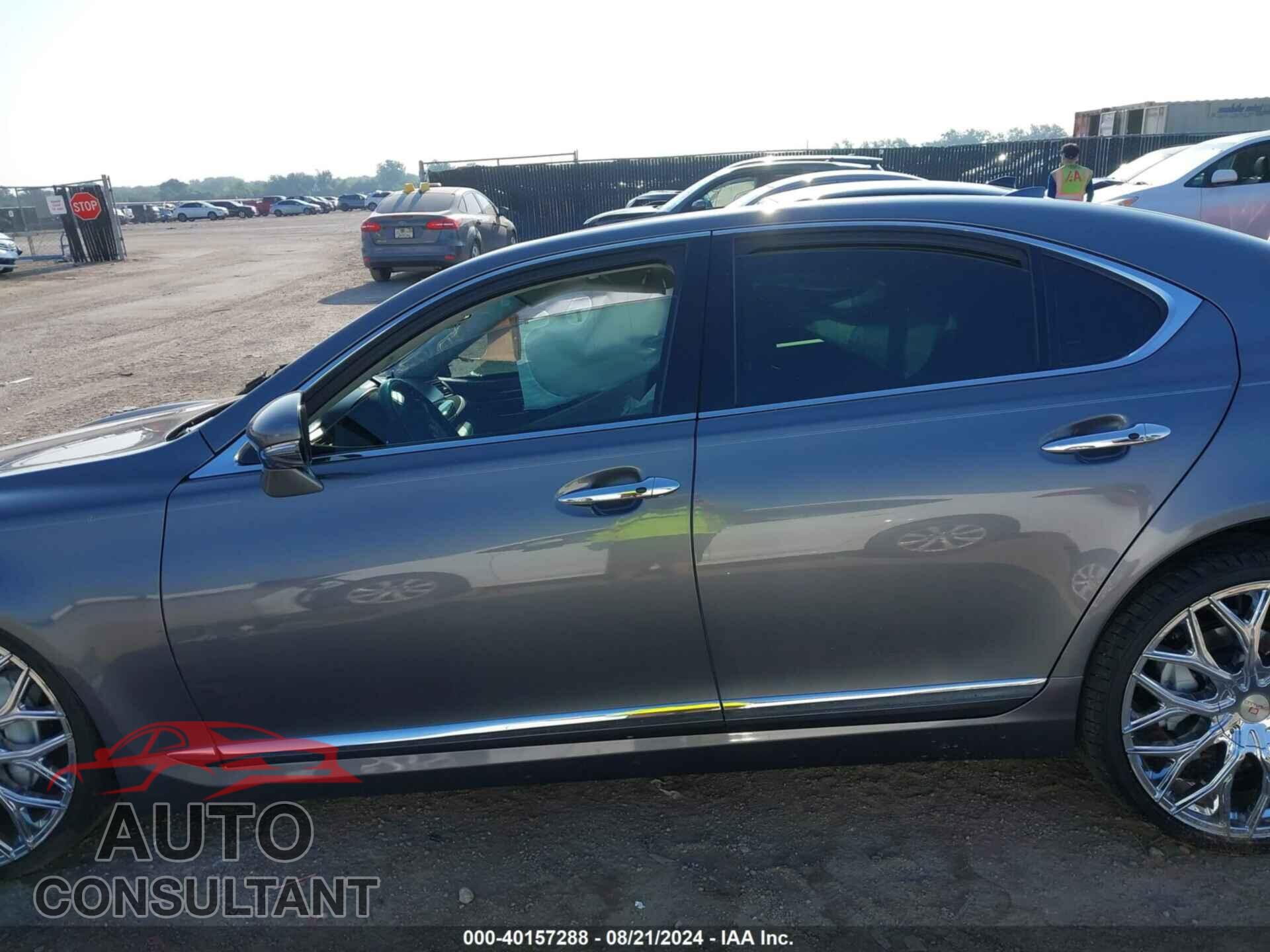 LEXUS LS 460 2016 - JTHBL5EF9G5140294