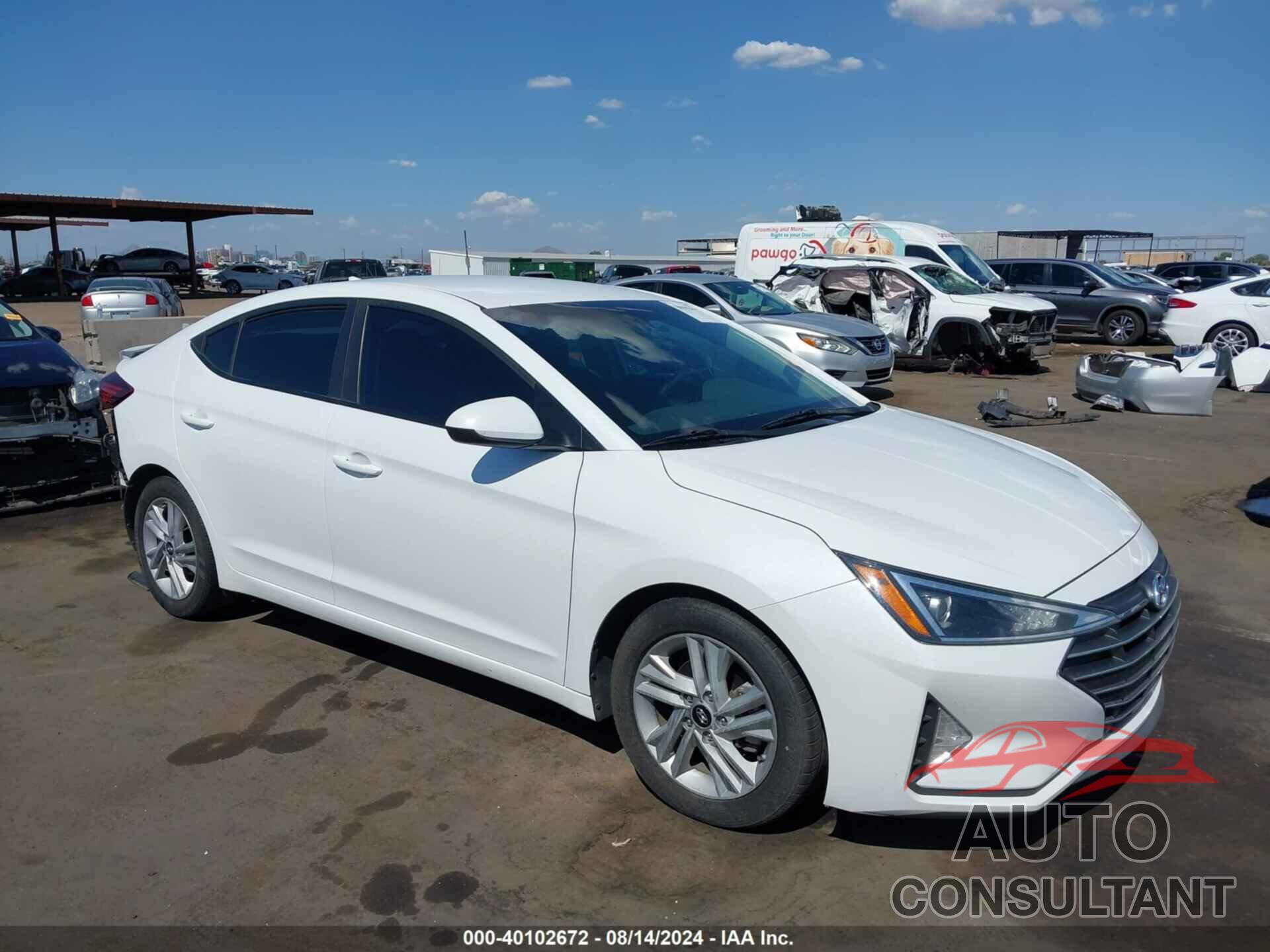 HYUNDAI ELANTRA 2020 - 5NPD84LF0LH535628