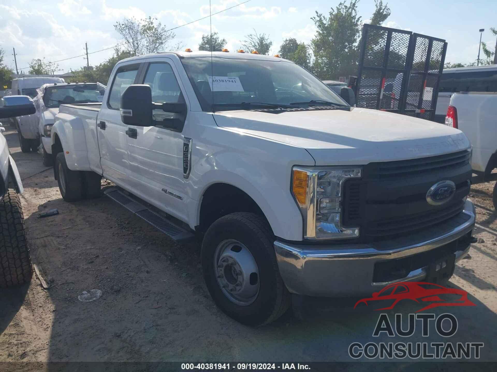 FORD F-350 2017 - 1FT8W3DT8HEF45790