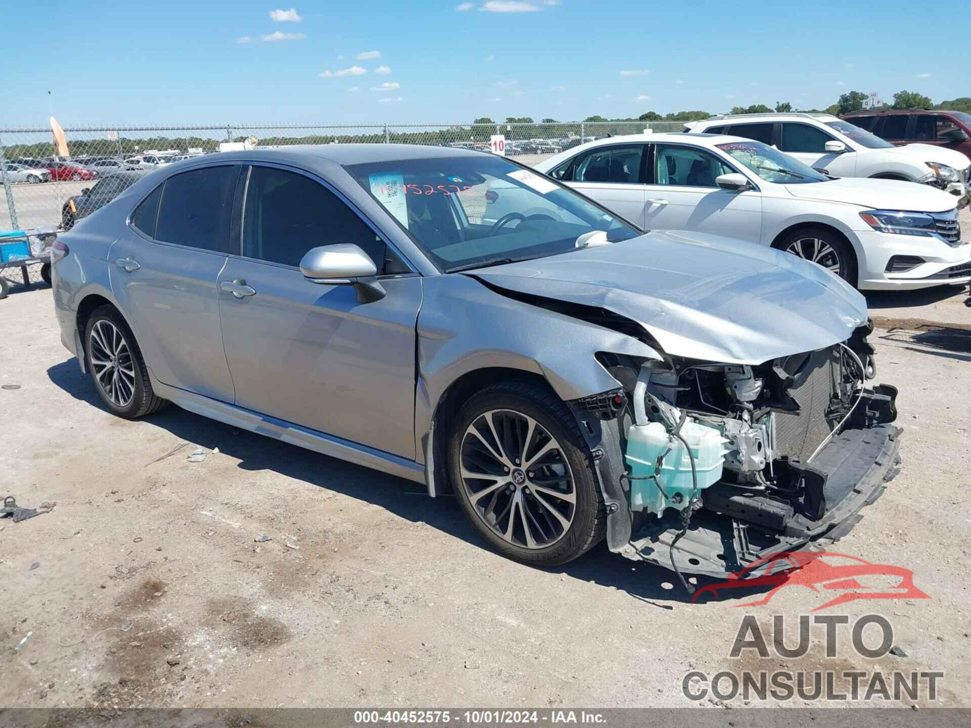 TOYOTA CAMRY 2019 - 4T1B11HK1KU699356