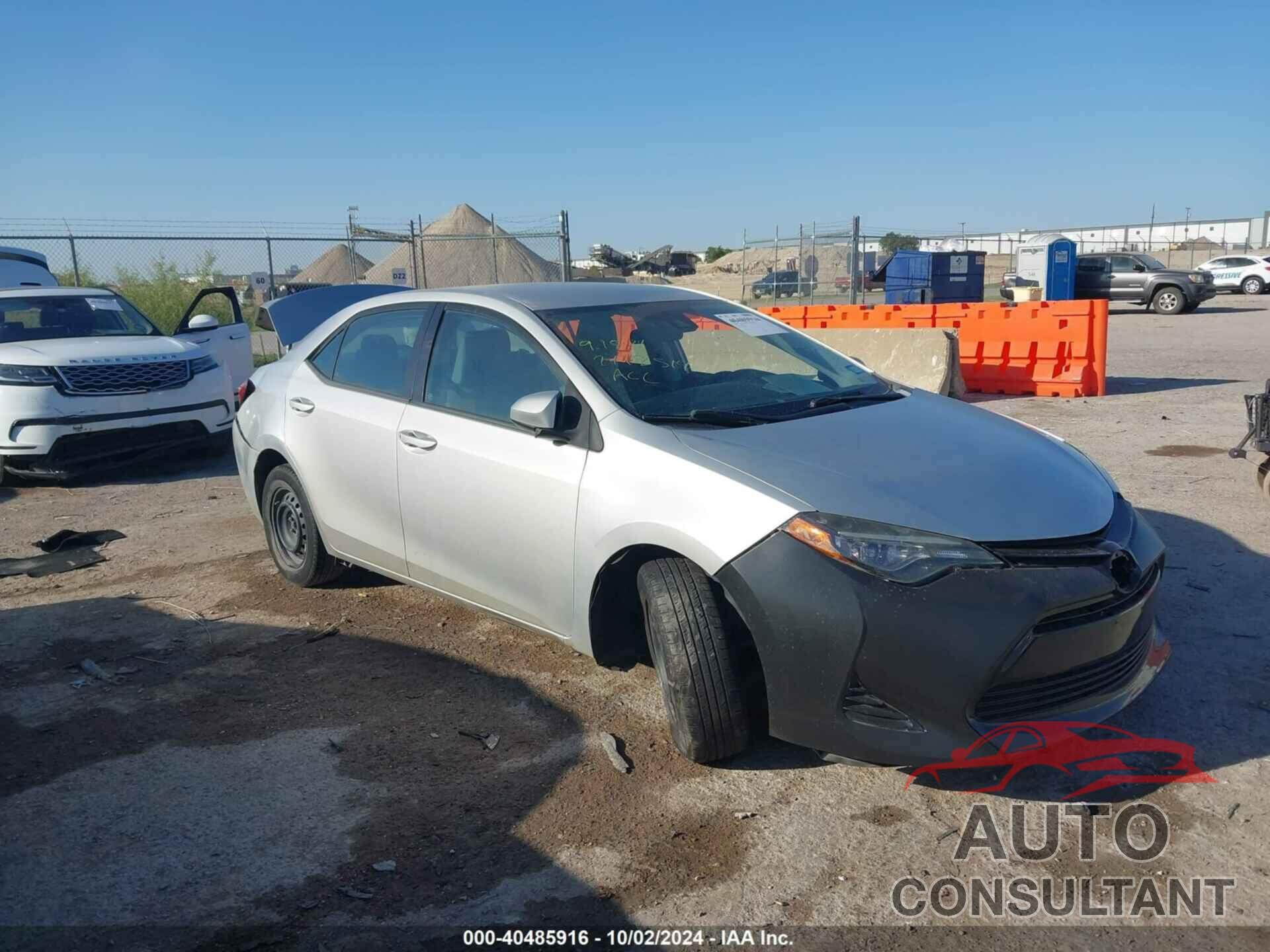 TOYOTA COROLLA 2017 - 5YFBURHE9HP664221