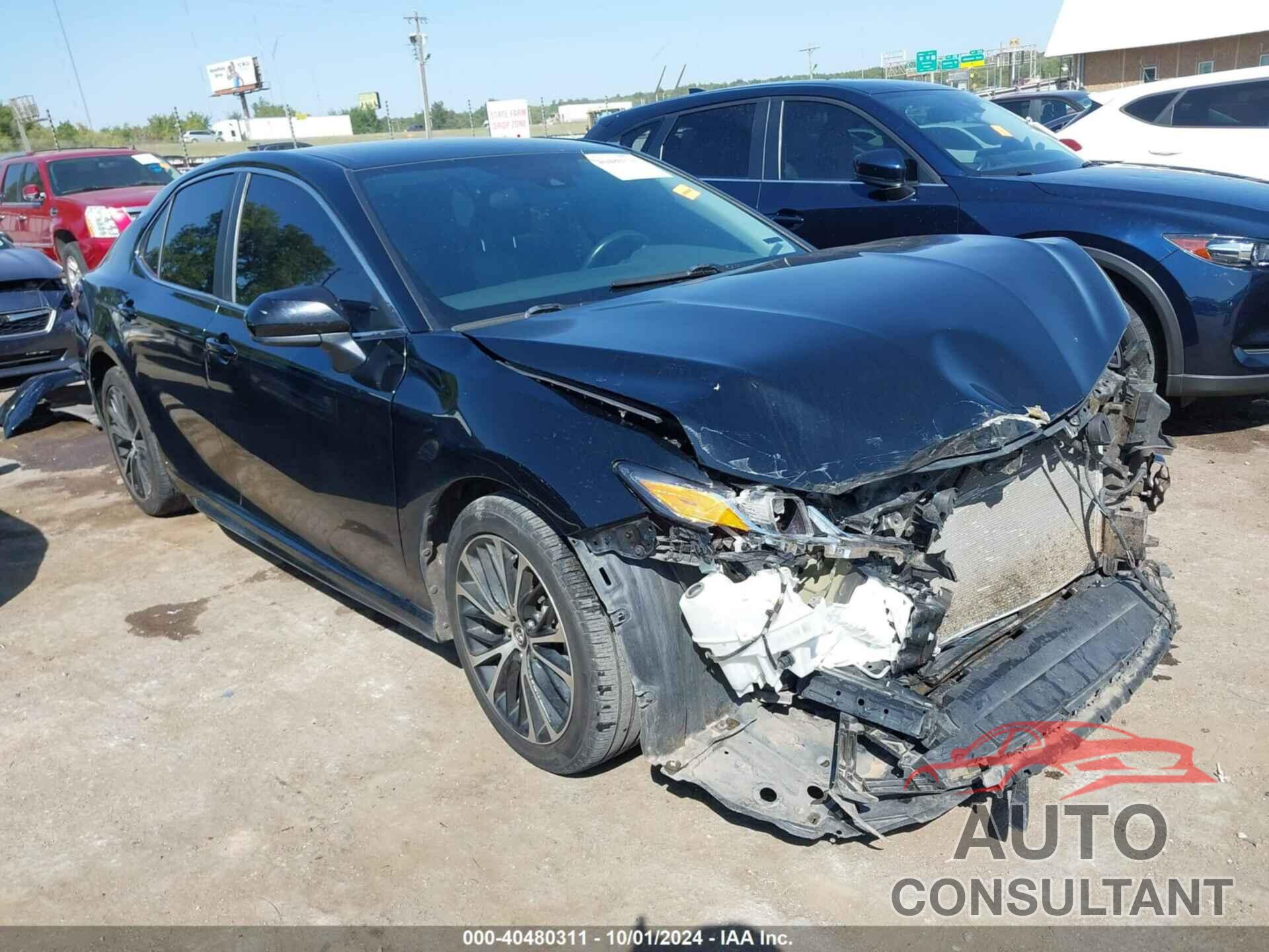 TOYOTA CAMRY 2019 - 4T1B11HK1KU214939