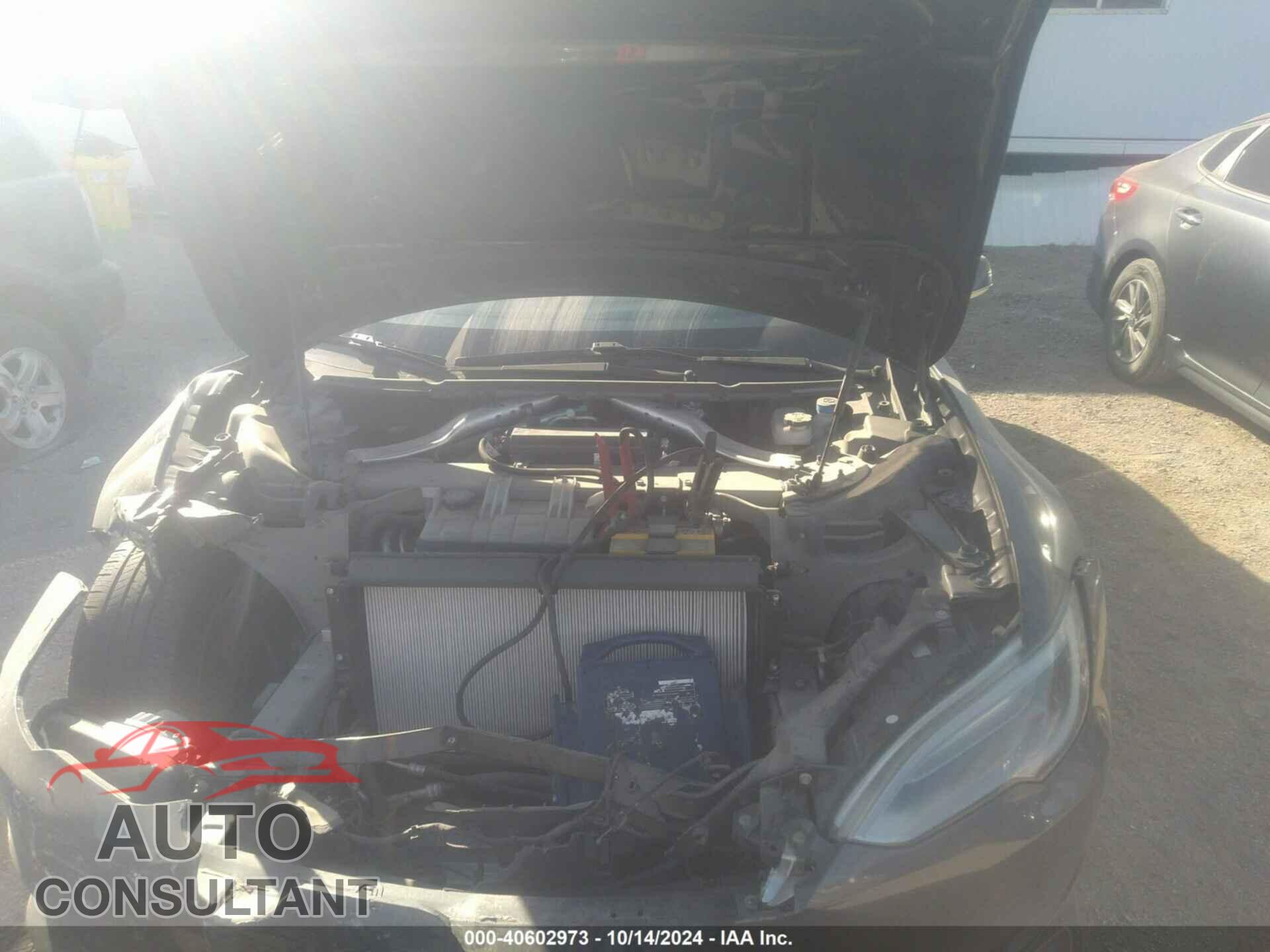 TESLA MODEL S 2017 - 5YJSA1E21HF204986