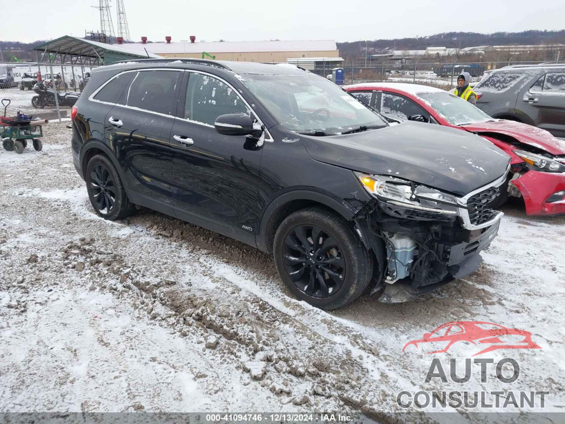 KIA SORENTO 2019 - 5XYPGDA53KG590820