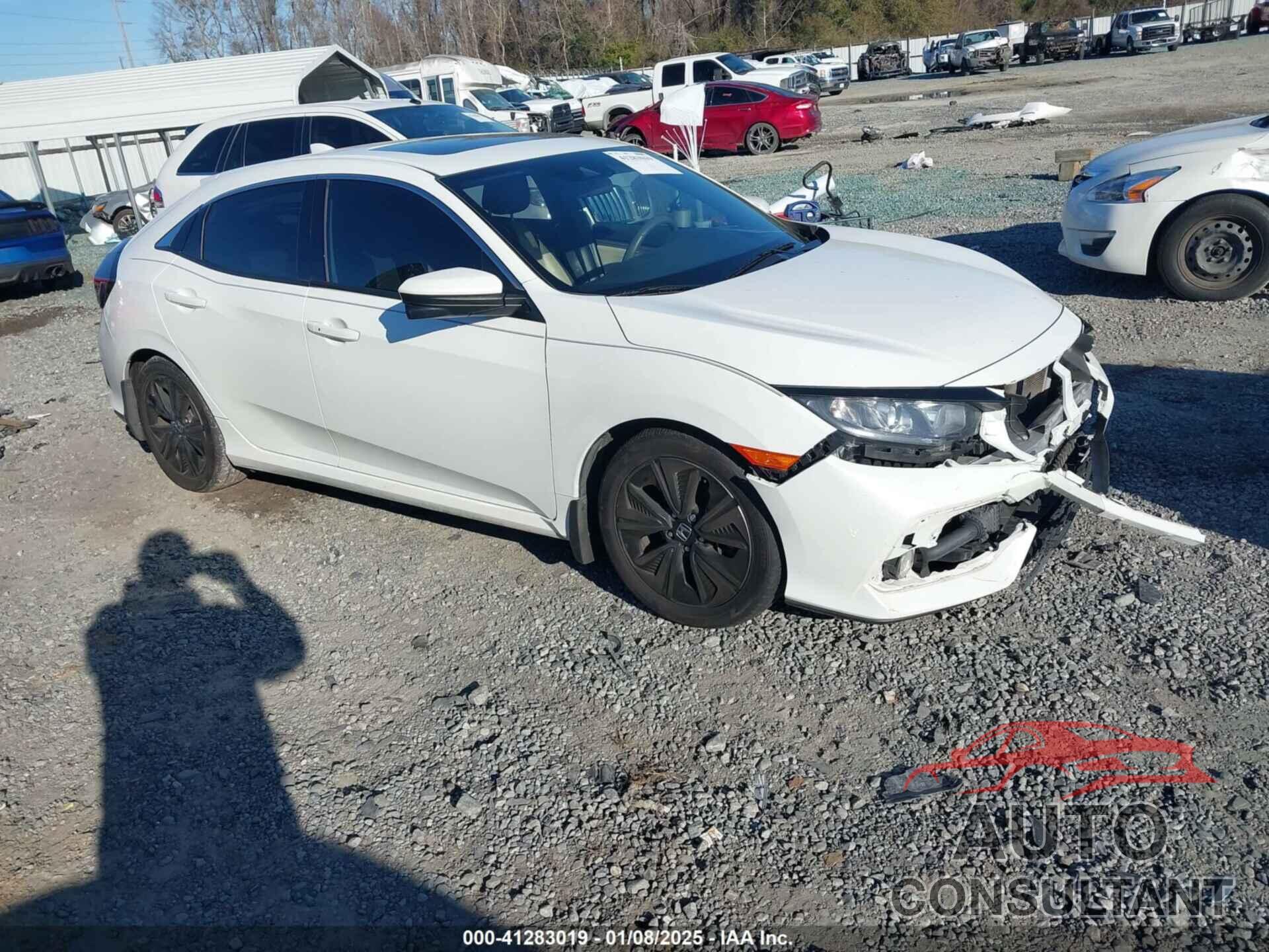 HONDA CIVIC 2019 - SHHFK7H61KU208557