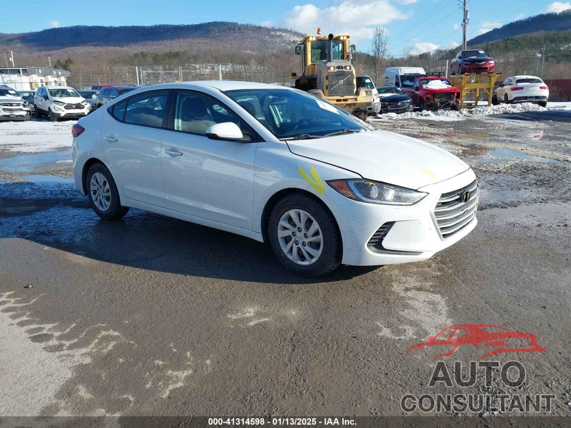 HYUNDAI ELANTRA 2018 - 5NPD74LF6JH278801