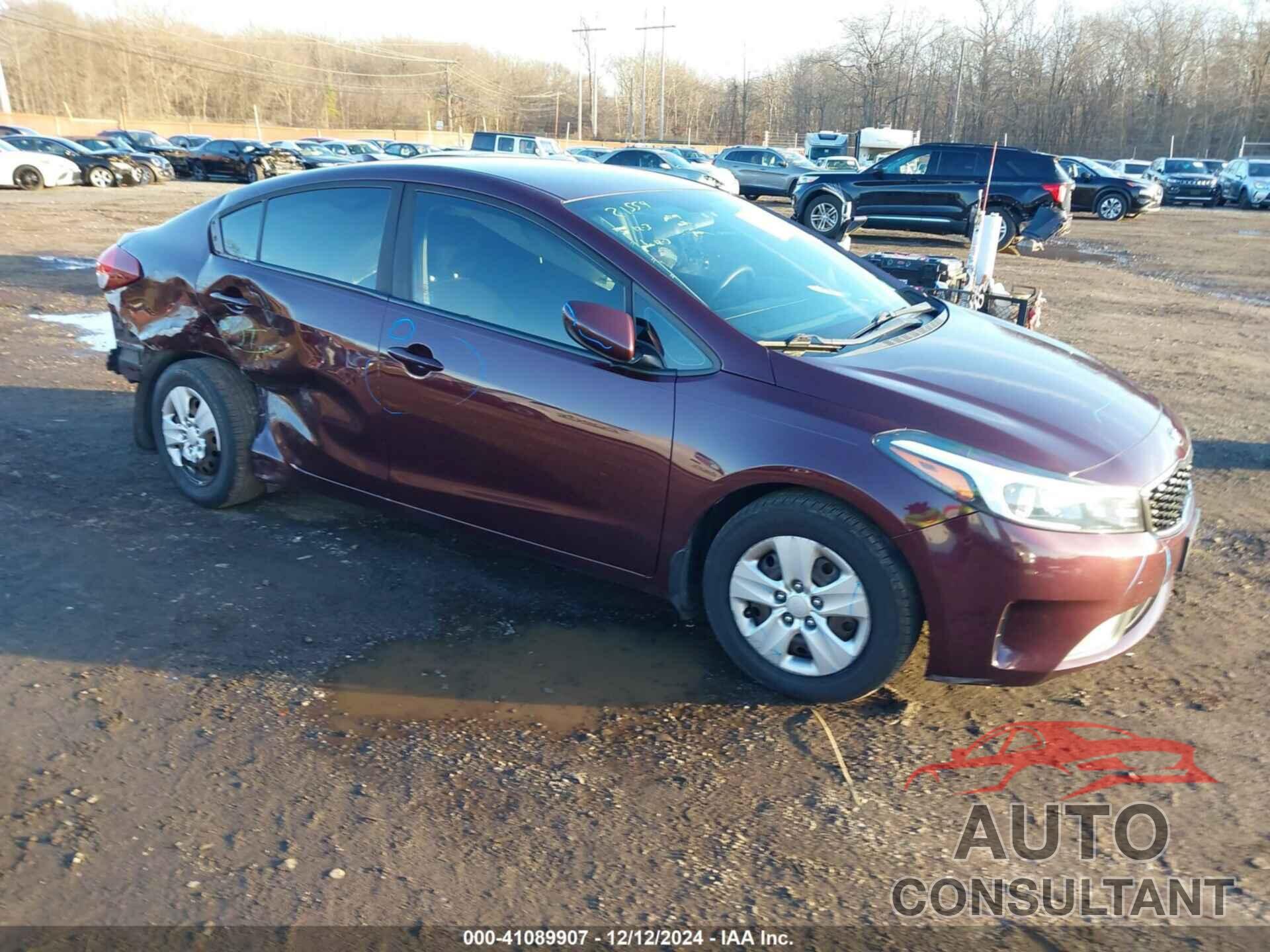 KIA FORTE 2018 - 3KPFK4A79JE176349