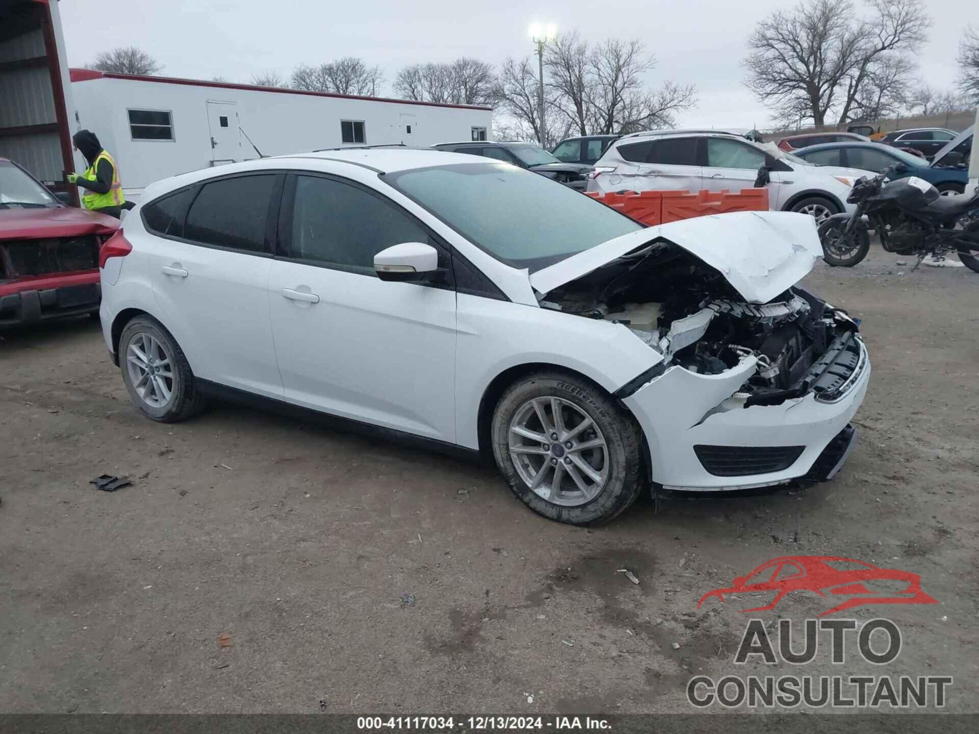 FORD FOCUS 2017 - 1FADP3K25HL337437