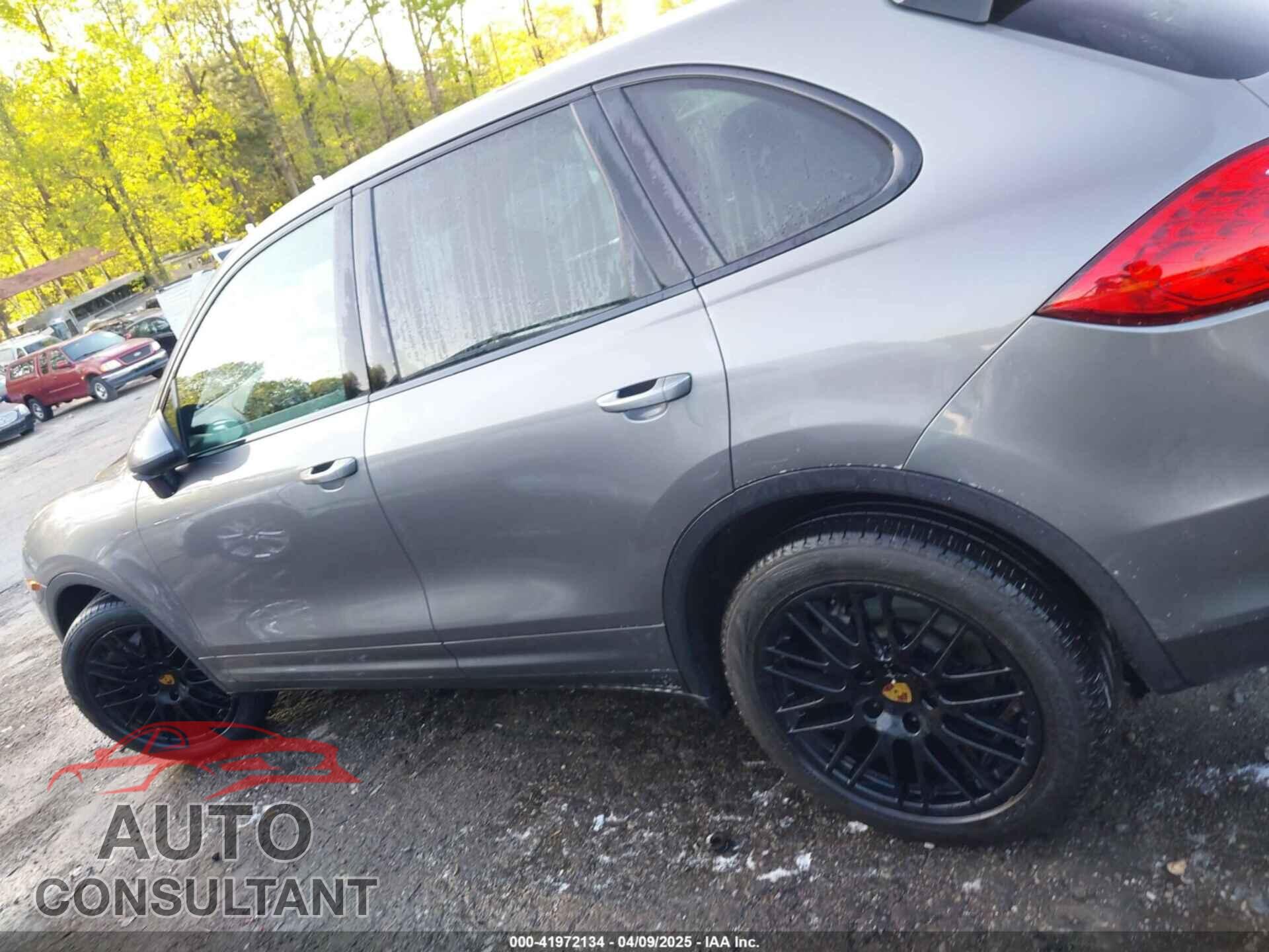 PORSCHE CAYENNE 2013 - WP1AA2A26DLA12573