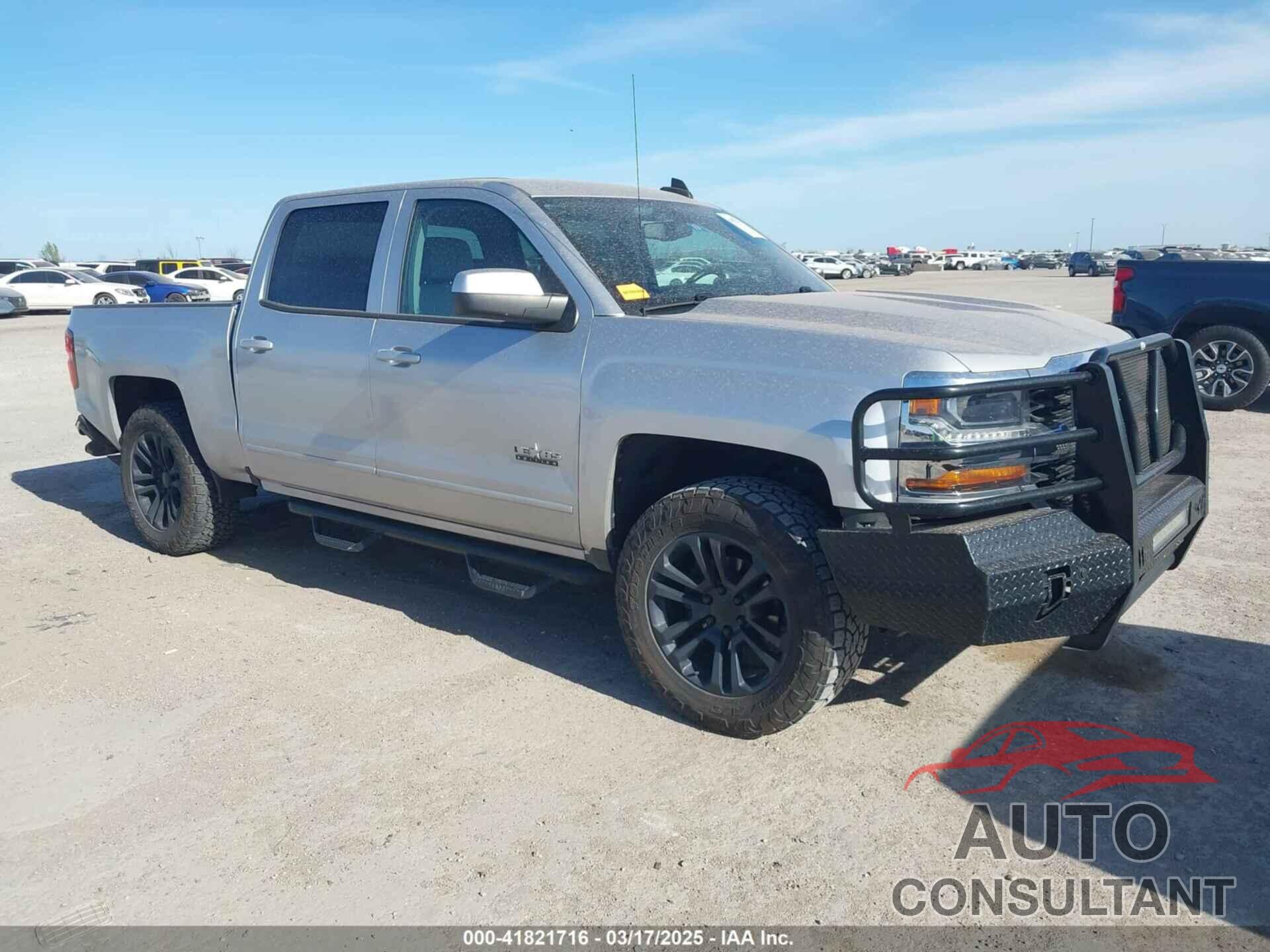 CHEVROLET SILVERADO 1500 2018 - 3GCPCREC4JG644935