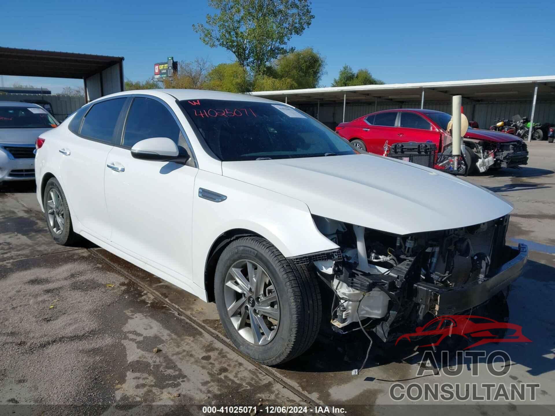 KIA OPTIMA 2019 - 5XXGT4L39KG325119