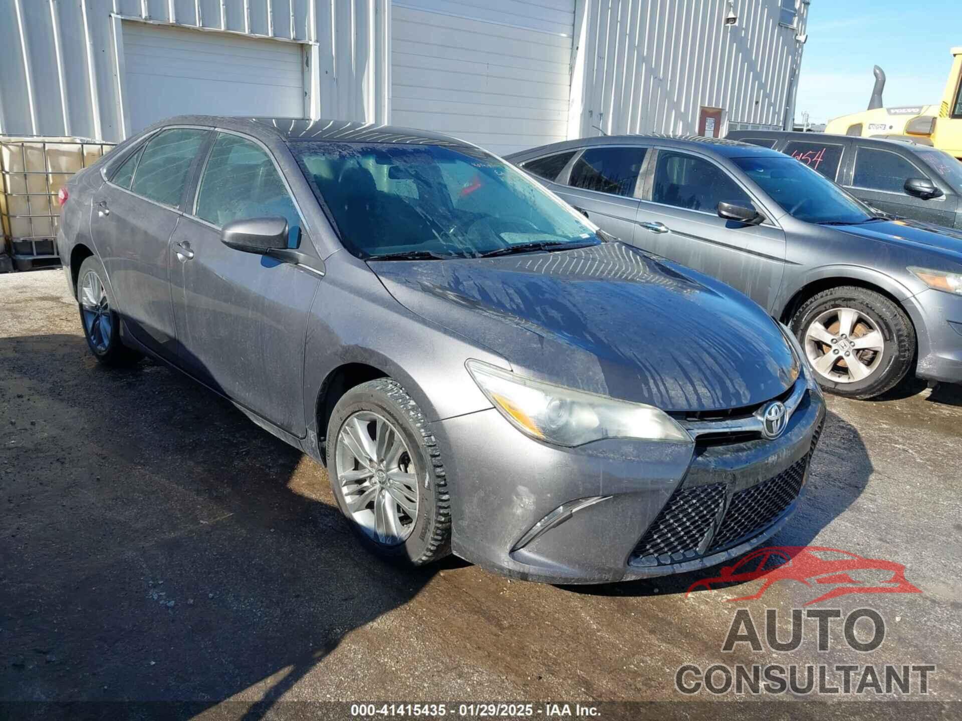 TOYOTA CAMRY 2016 - 4T1BF1FK2GU234256
