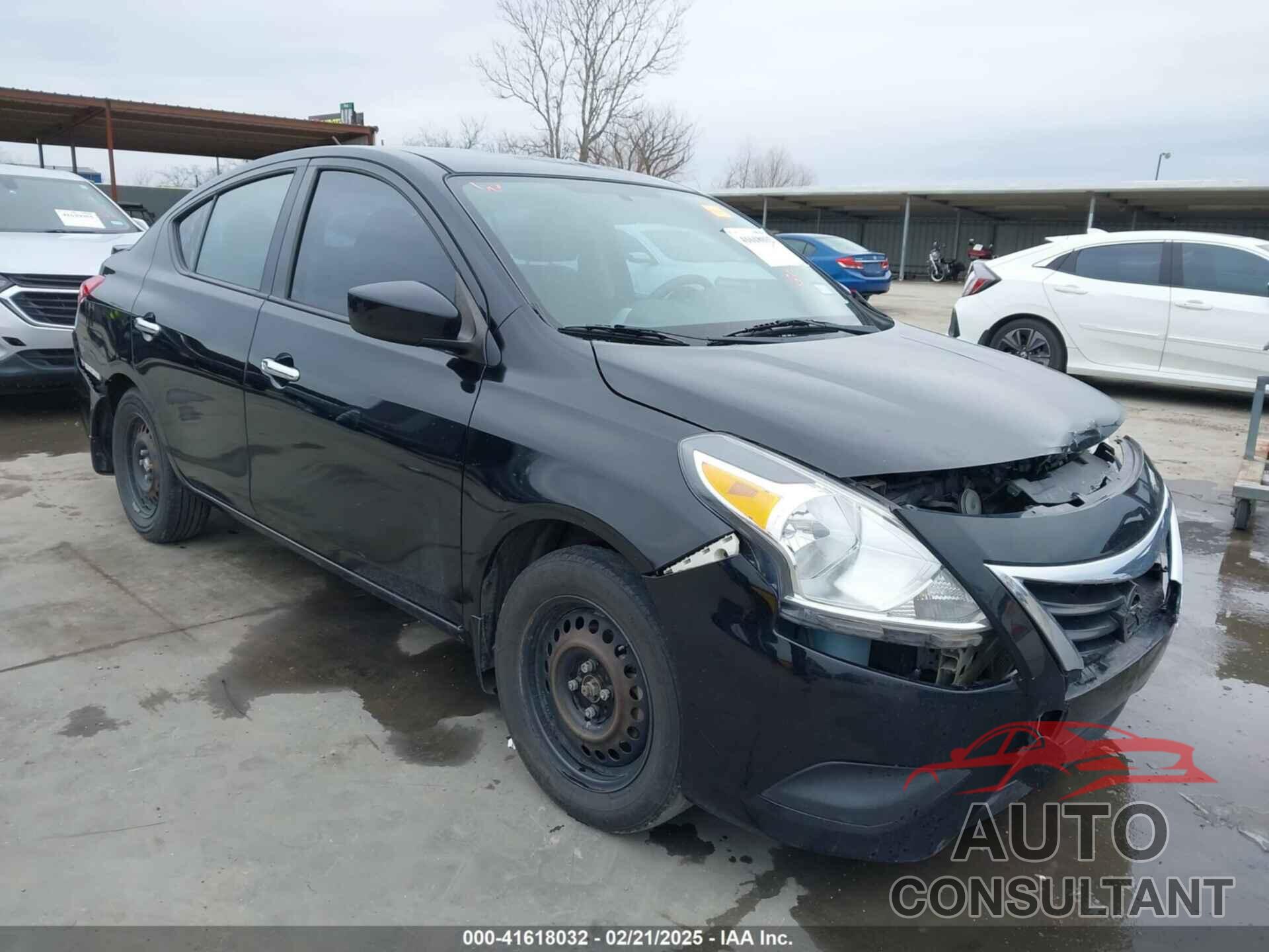 NISSAN VERSA 2017 - 3N1CN7AP9HL889417