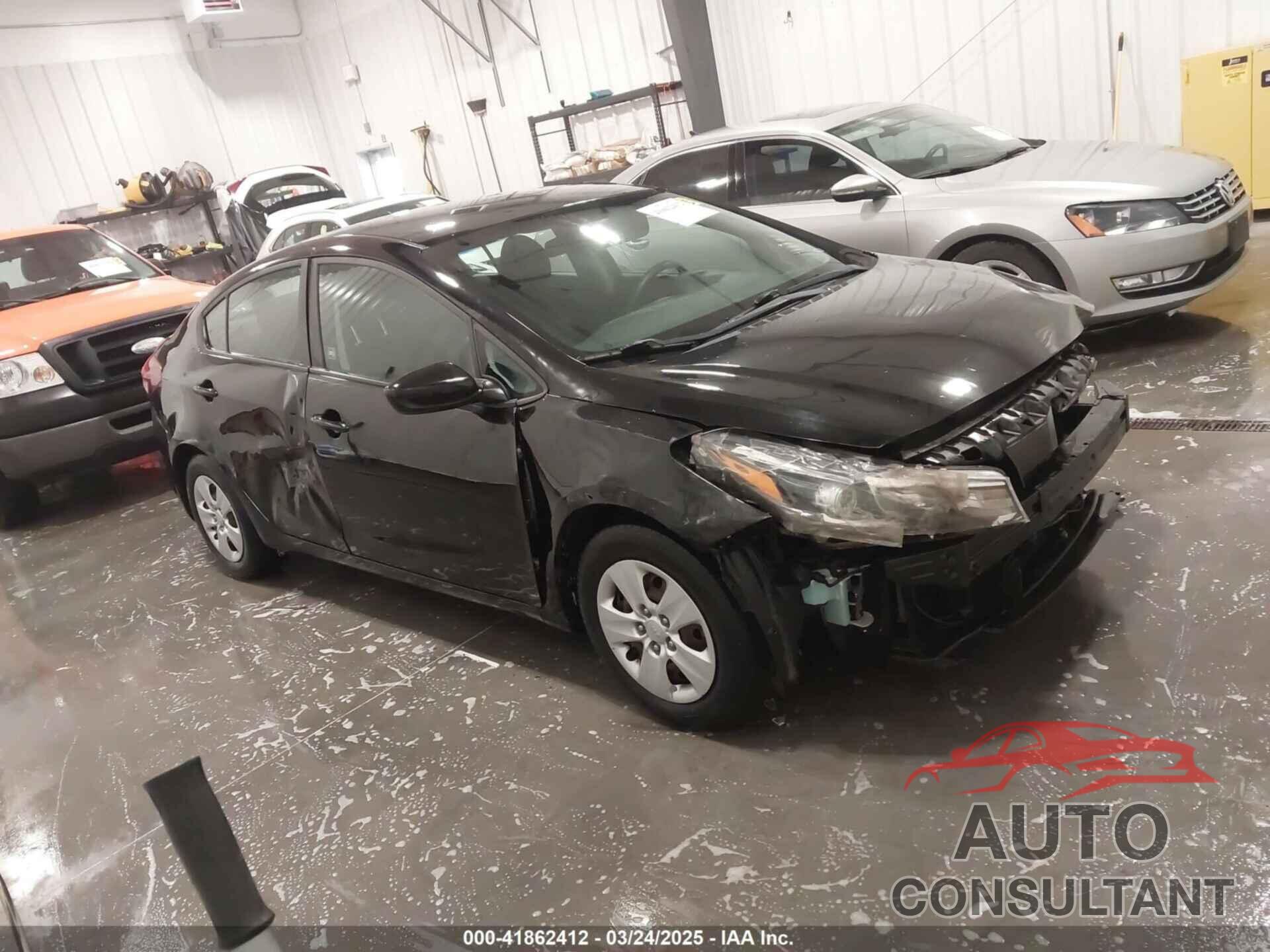 KIA FORTE 2018 - 3KPFK4A78JE175080