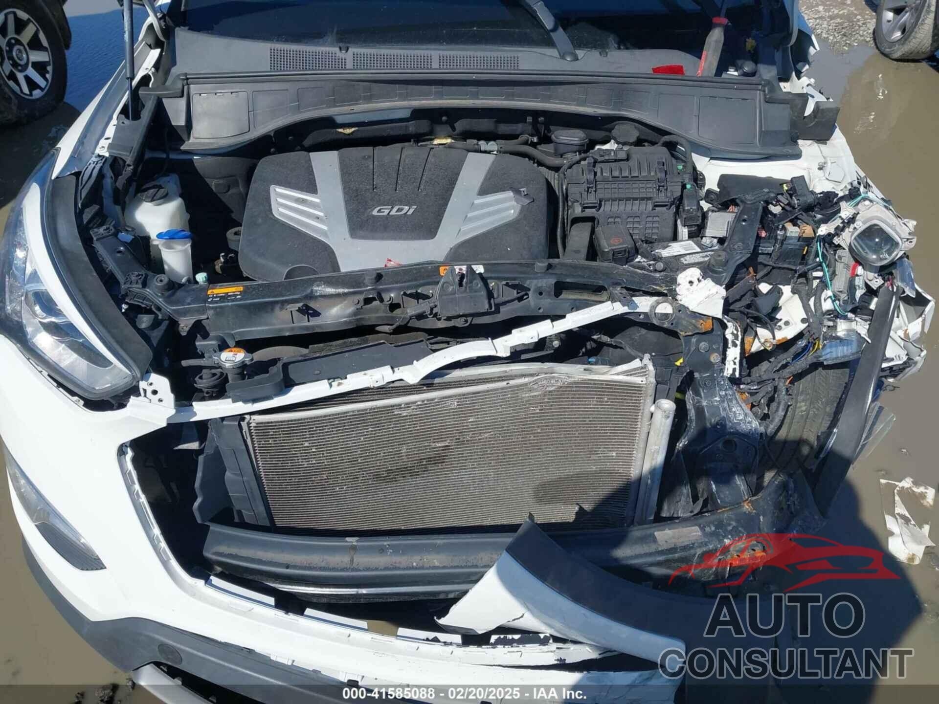 HYUNDAI SANTA FE 2016 - KM8SRDHF6GU137876