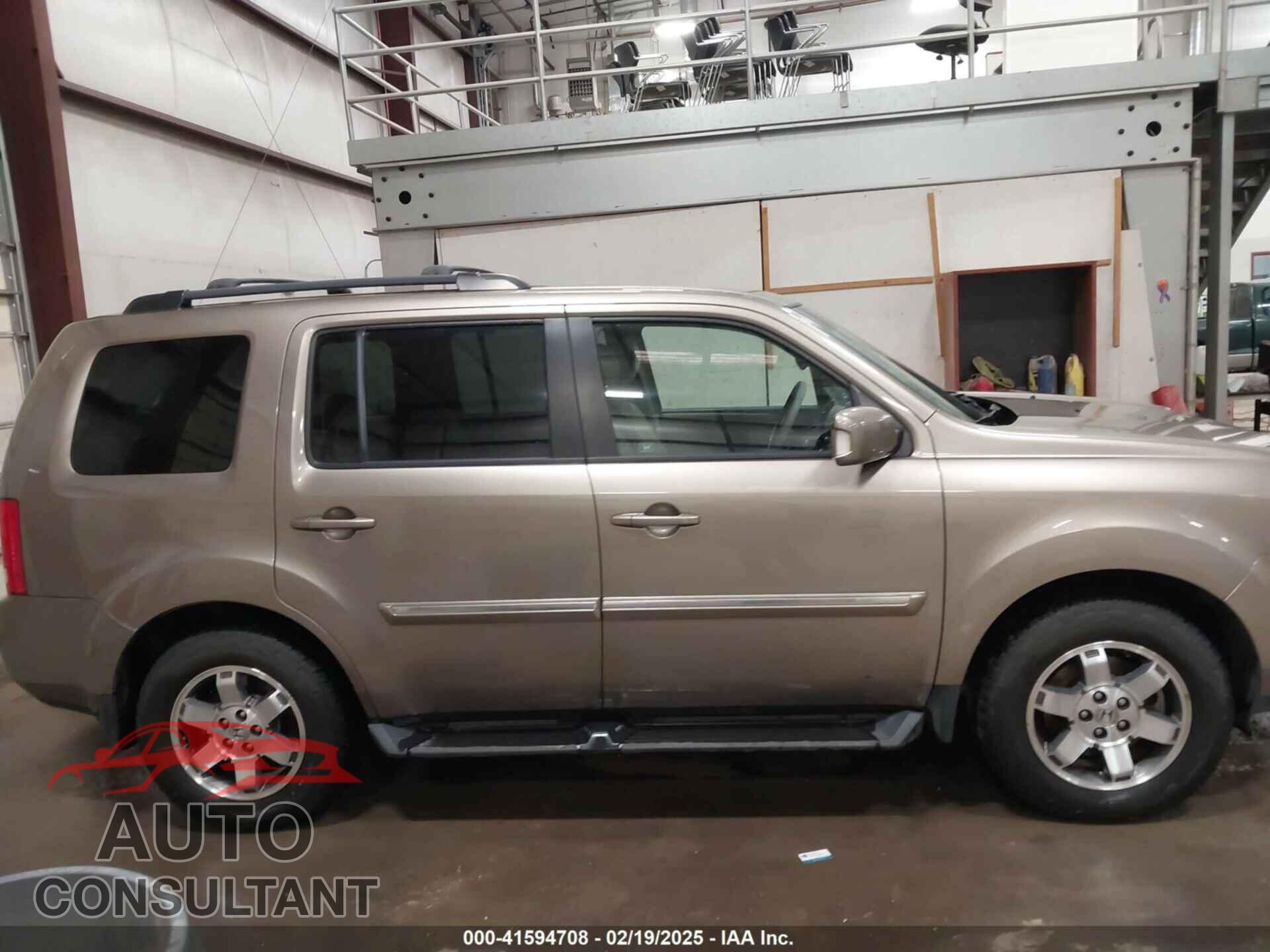 HONDA PILOT 2011 - 5FNYF4H92BB053458
