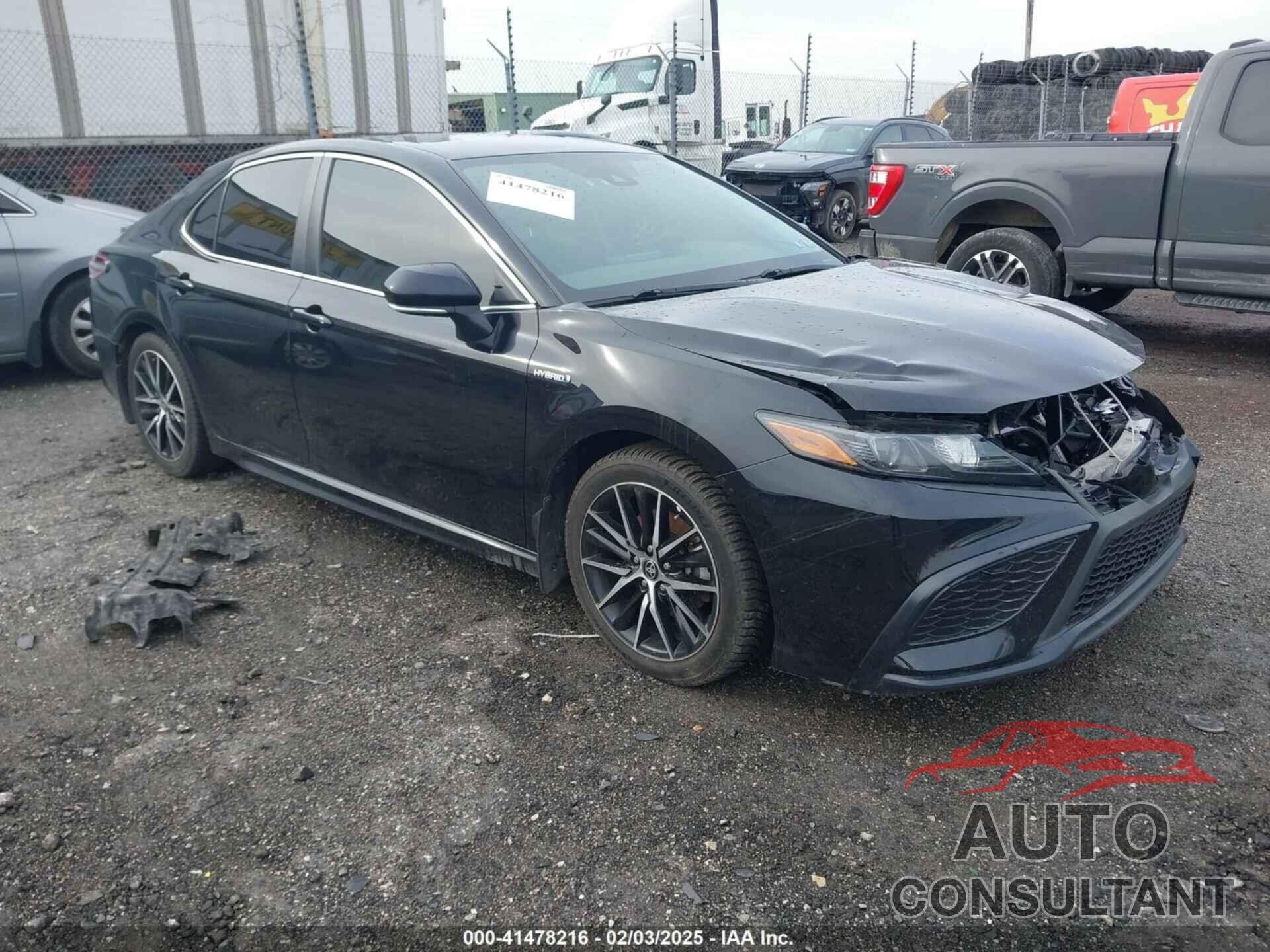 TOYOTA CAMRY 2021 - 4T1G31AK6MU028813