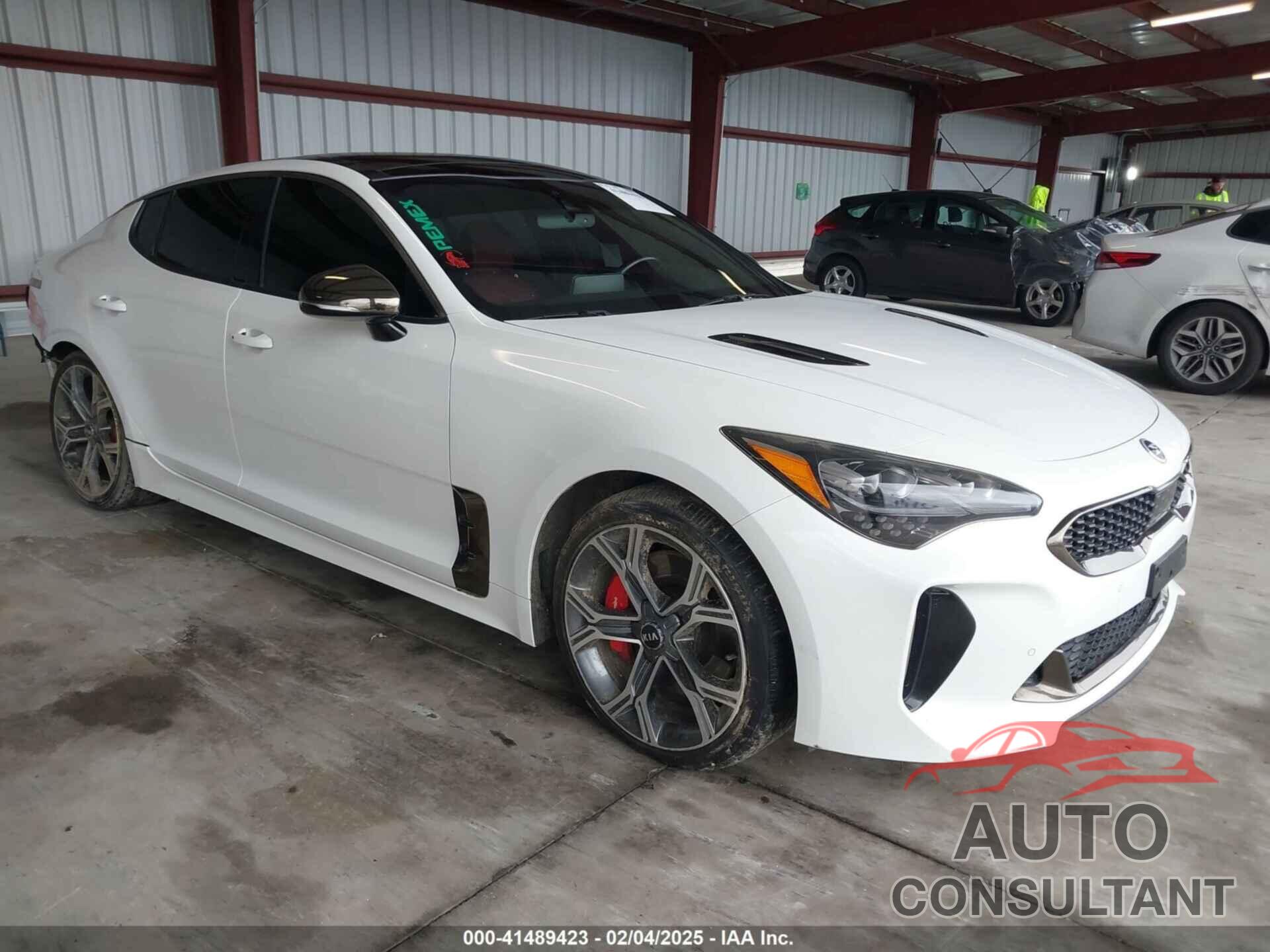 KIA STINGER 2019 - KNAE45LC4K6045047
