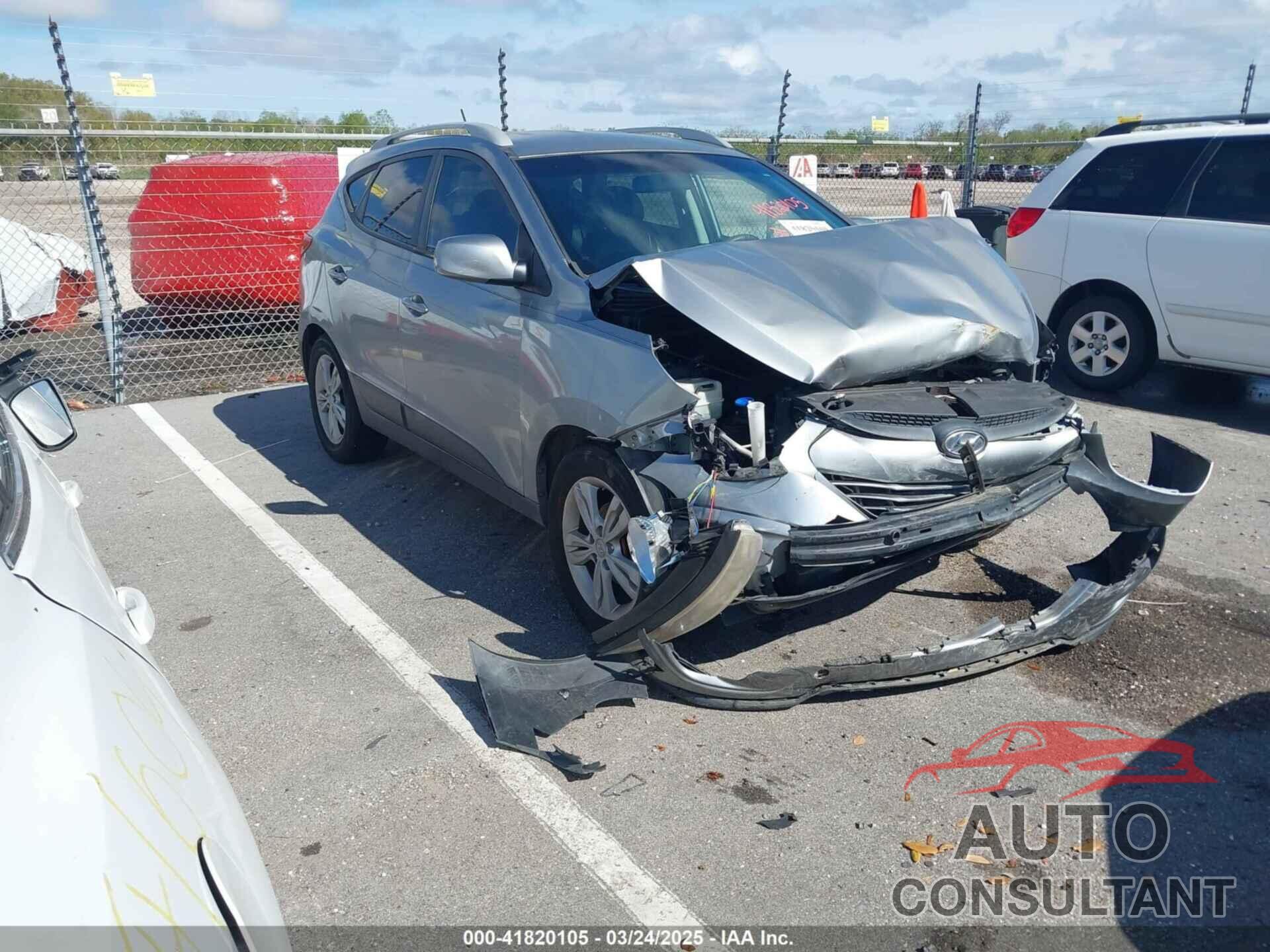 HYUNDAI TUCSON 2011 - KM8JU3AC8BU304672