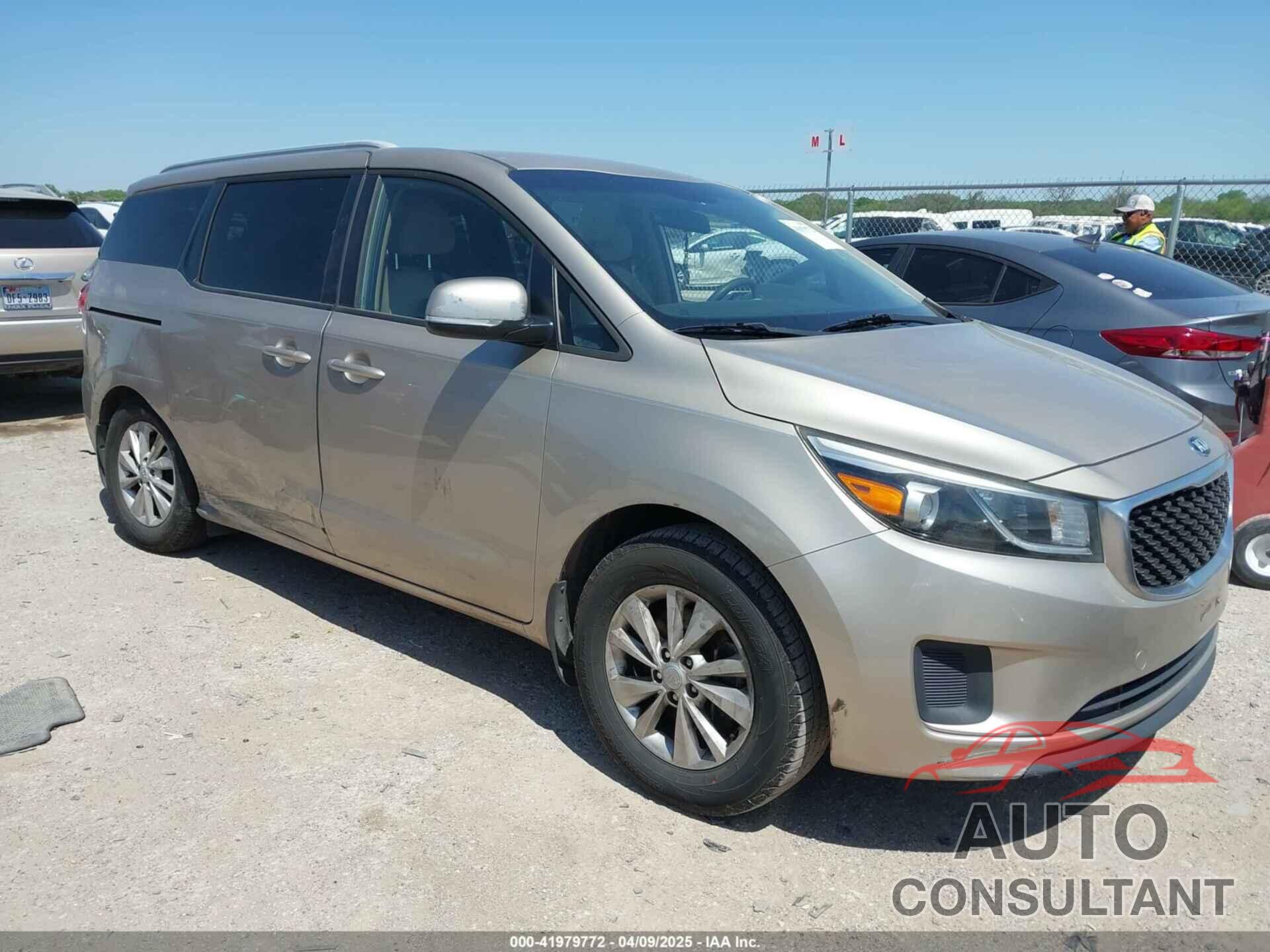 KIA SEDONA 2016 - KNDMB5C12G6180103
