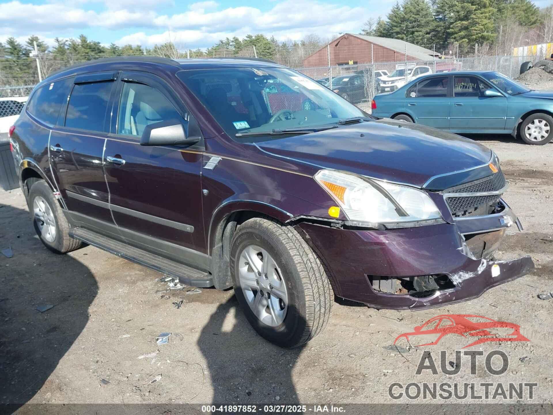 CHEVROLET TRAVERSE 2010 - 1GNLREEDXAS154076