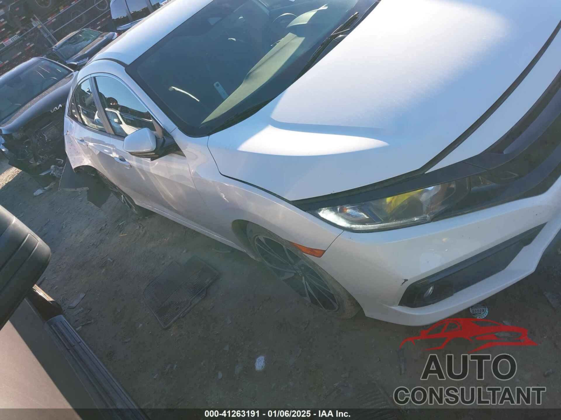 HONDA CIVIC 2019 - 2HGFC2F82KH539441