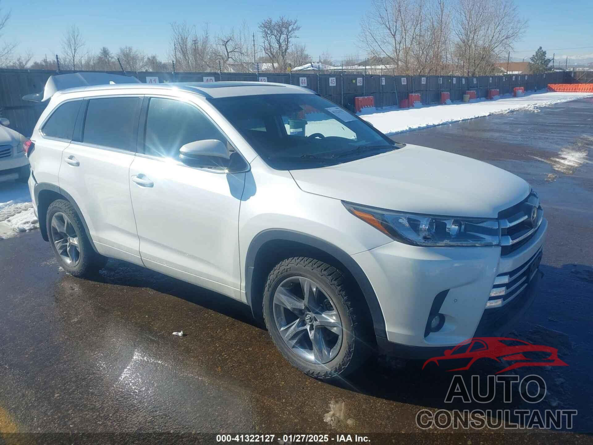 TOYOTA HIGHLANDER 2019 - 5TDDZRFH9KS988677
