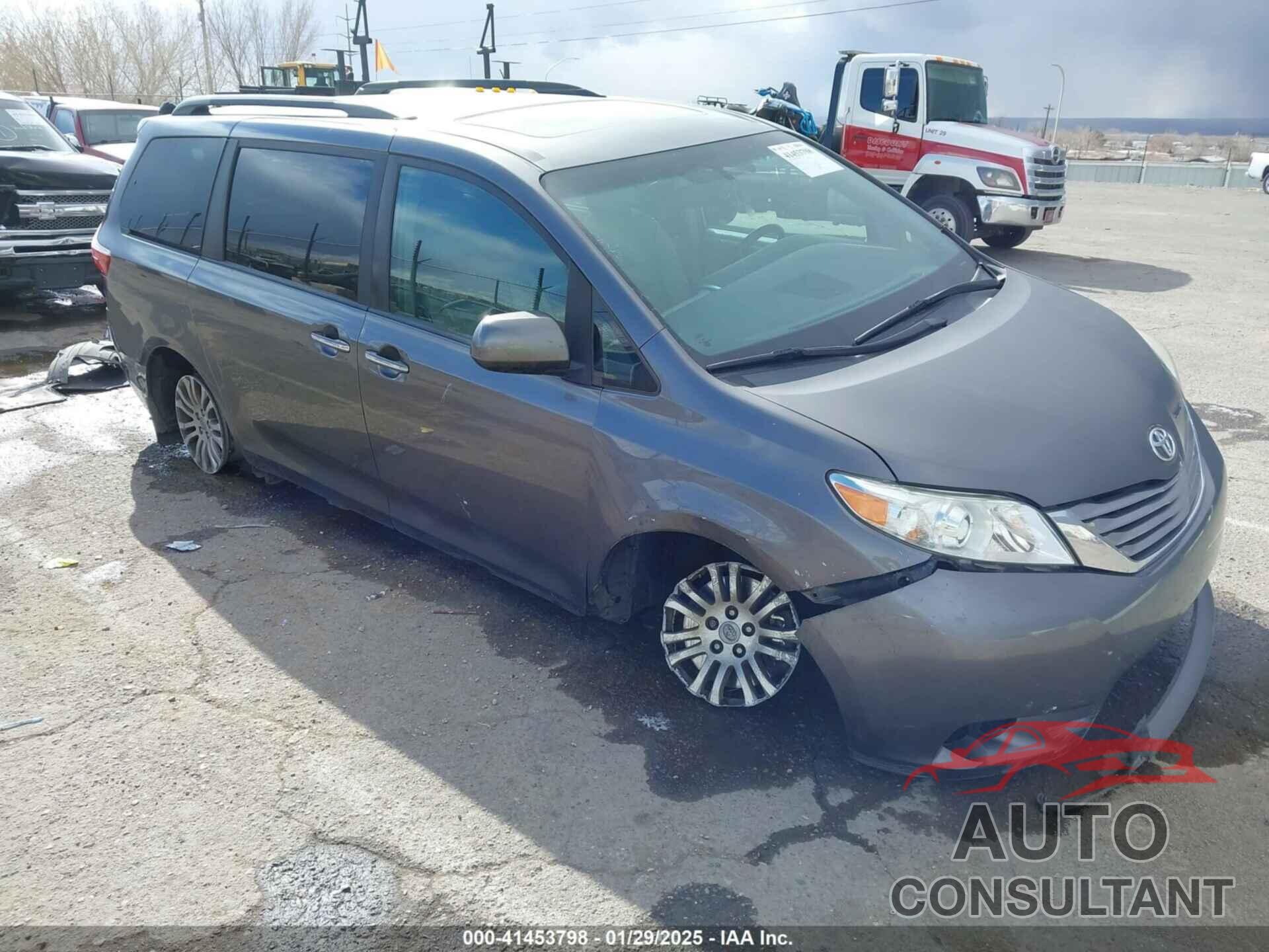TOYOTA SIENNA 2017 - 5TDYZ3DC4HS835283