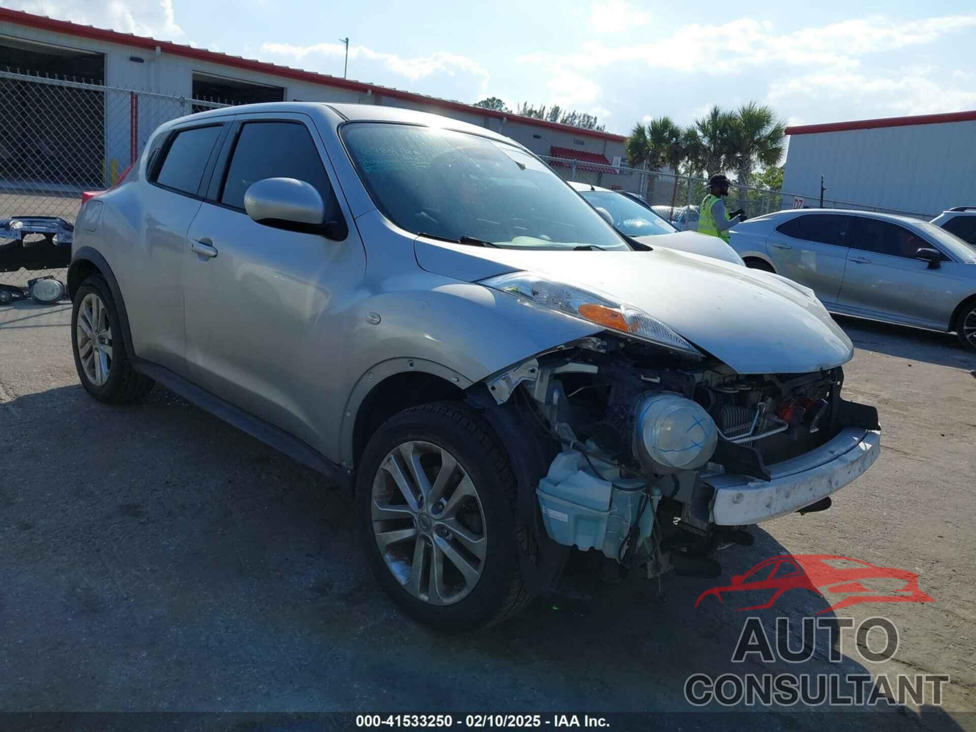 NISSAN JUKE 2014 - JN8AF5MV5ET360719