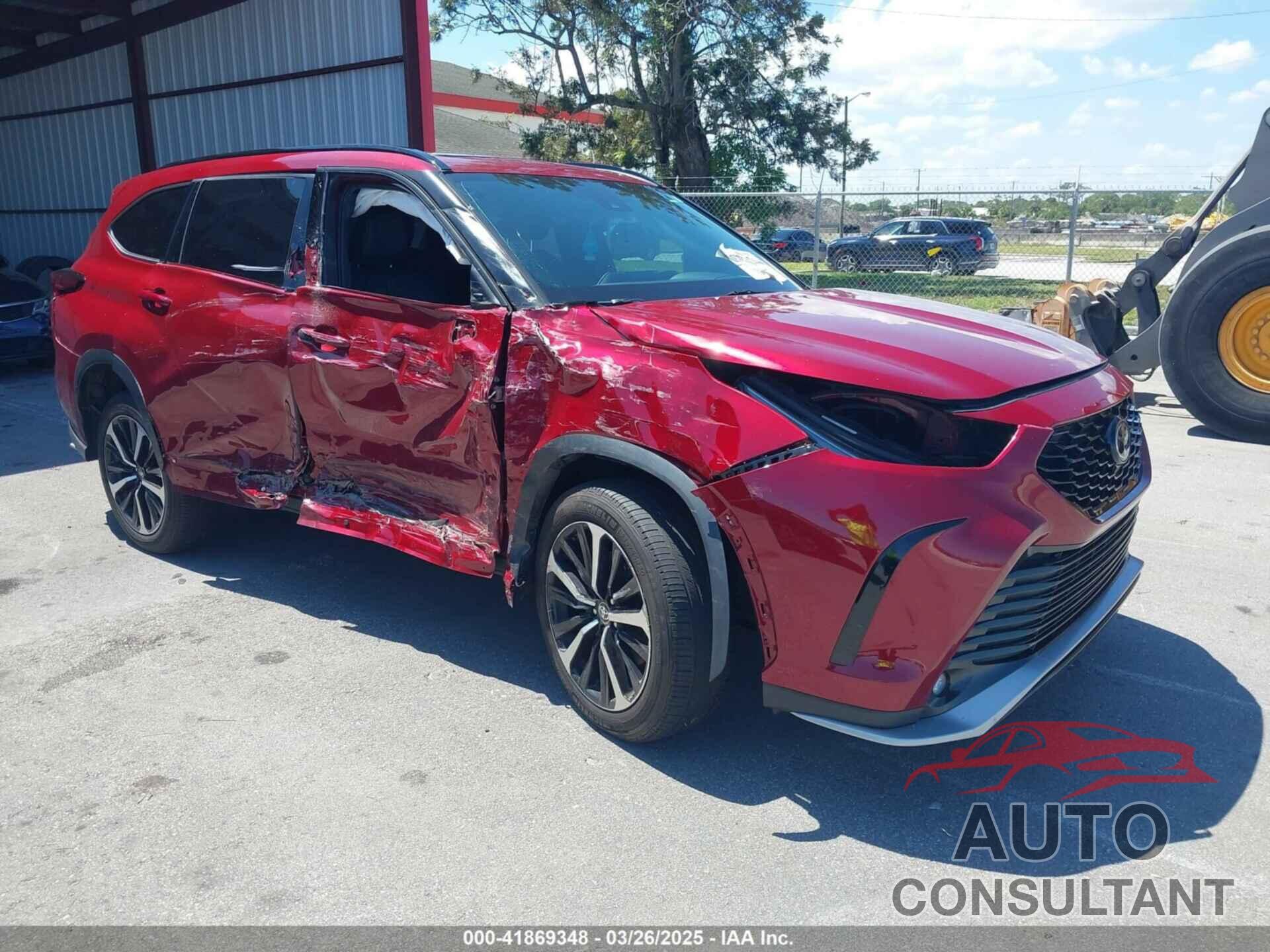 TOYOTA HIGHLANDER 2021 - 5TDLZRAH5MS047572