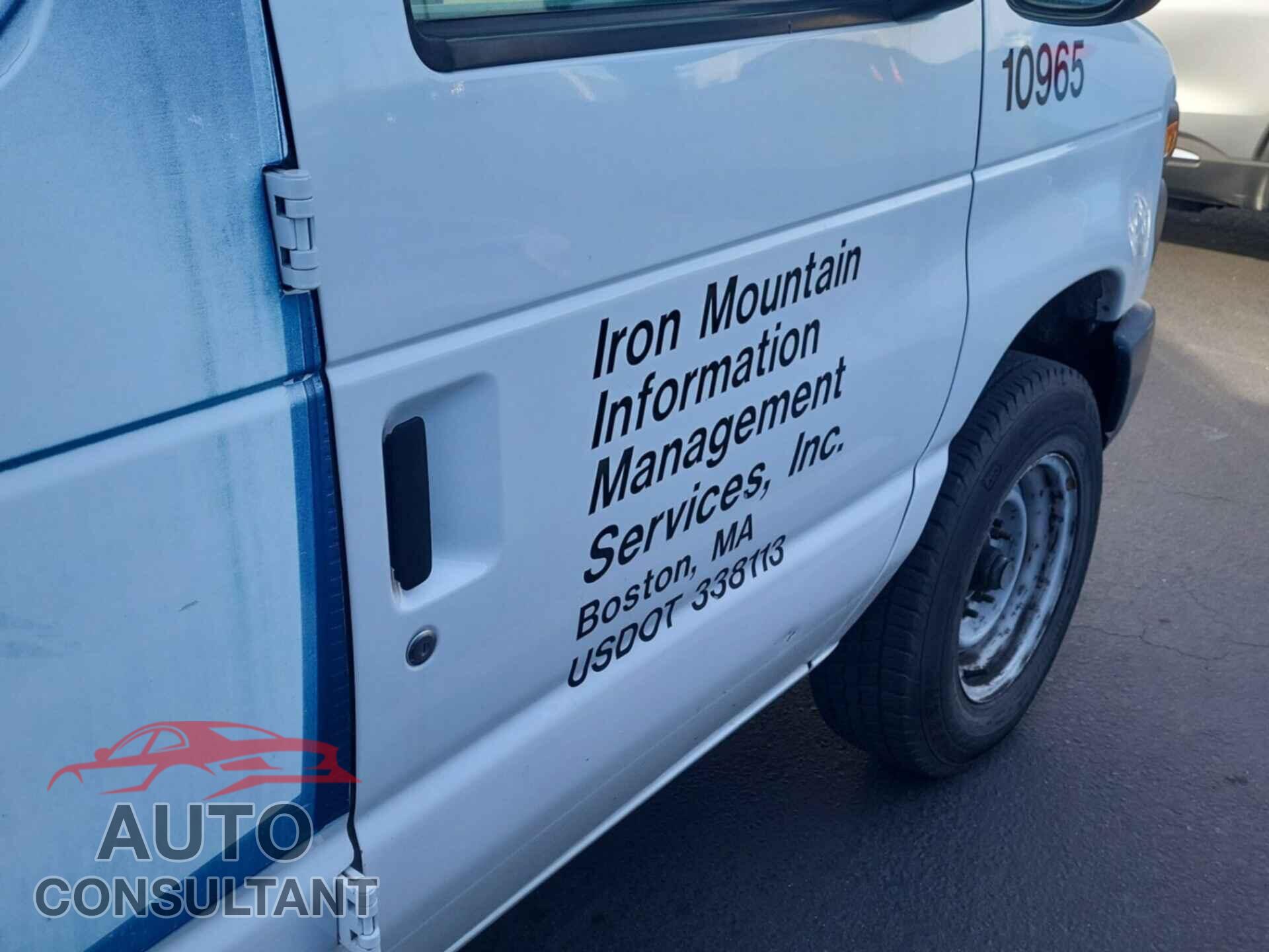 FORD E-150 2013 - 1FTNE1EL0DDA44823