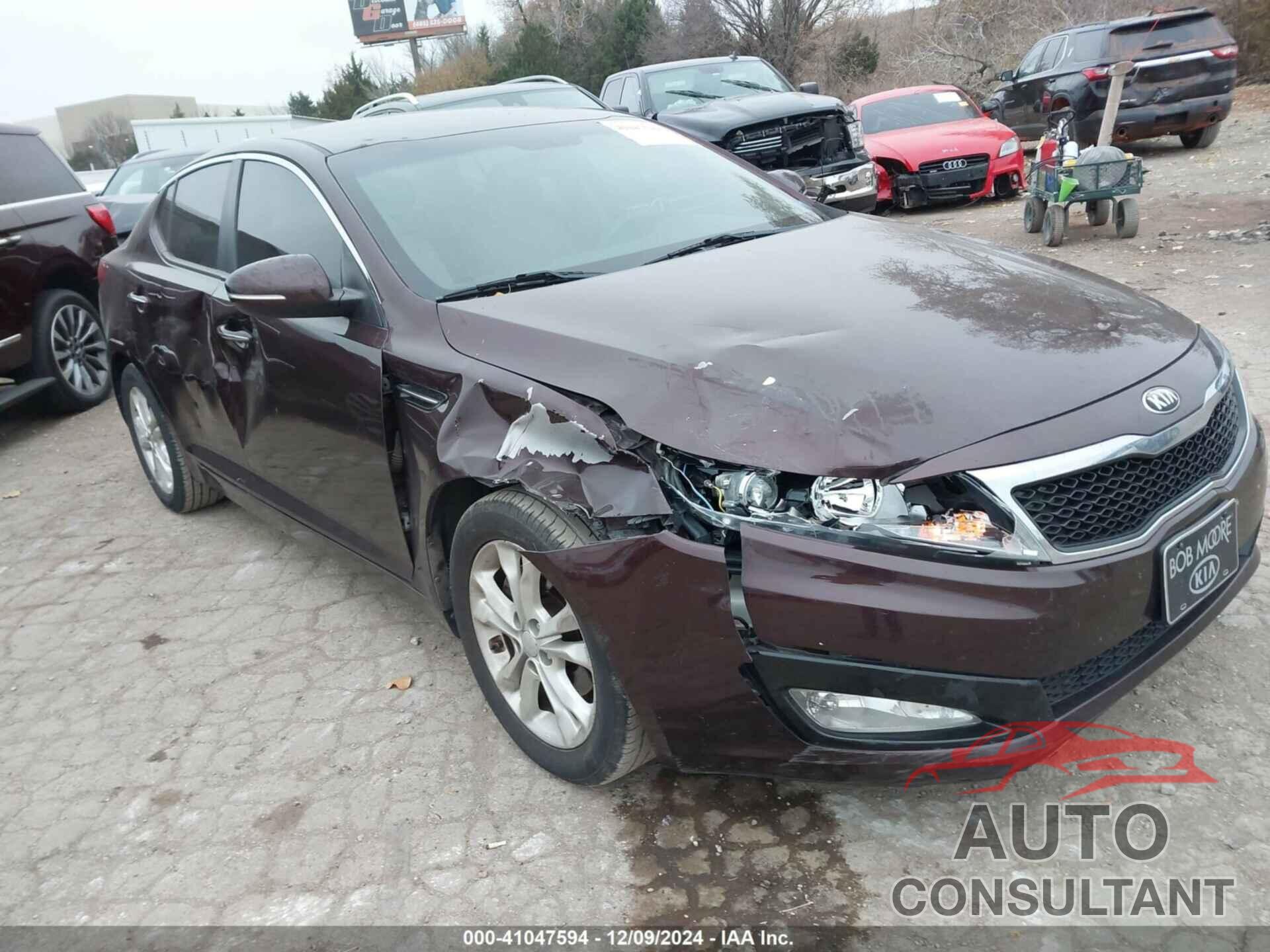 KIA OPTIMA 2013 - 5XXGM4A71DG093167