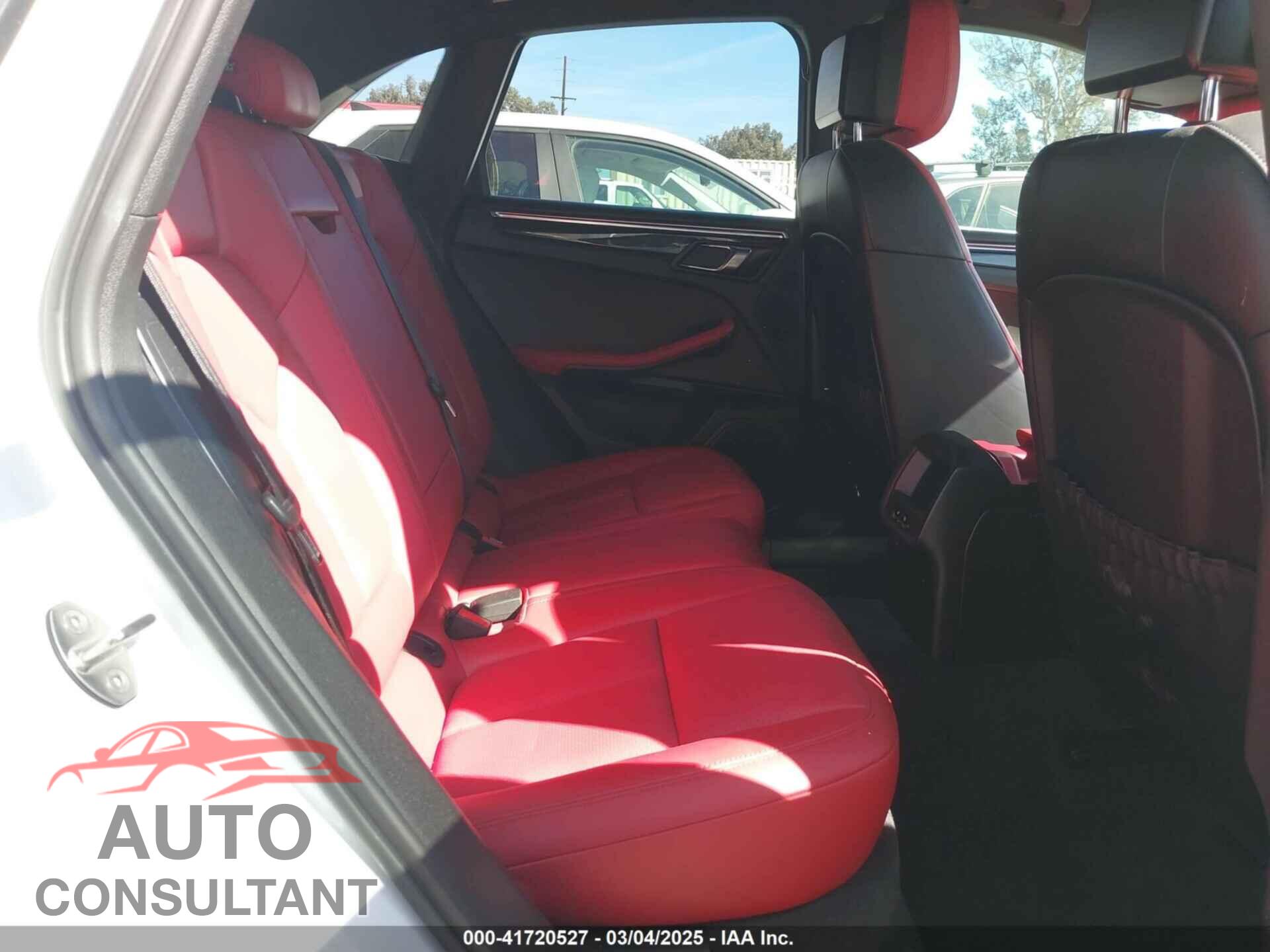PORSCHE MACAN 2015 - WP1AB2A59FLB72666