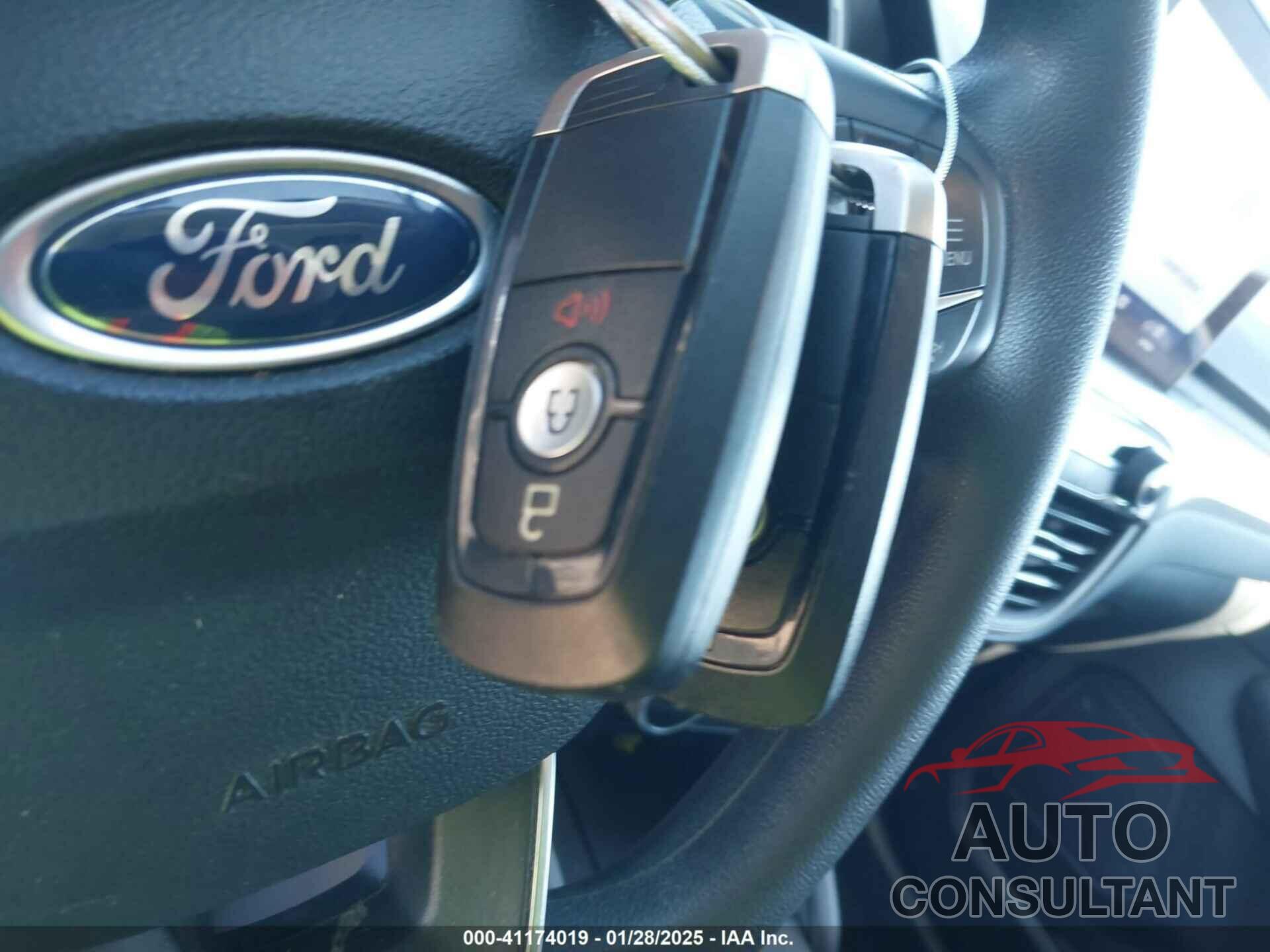 FORD ESCAPE 2021 - 1FMCU9G68MUB24978