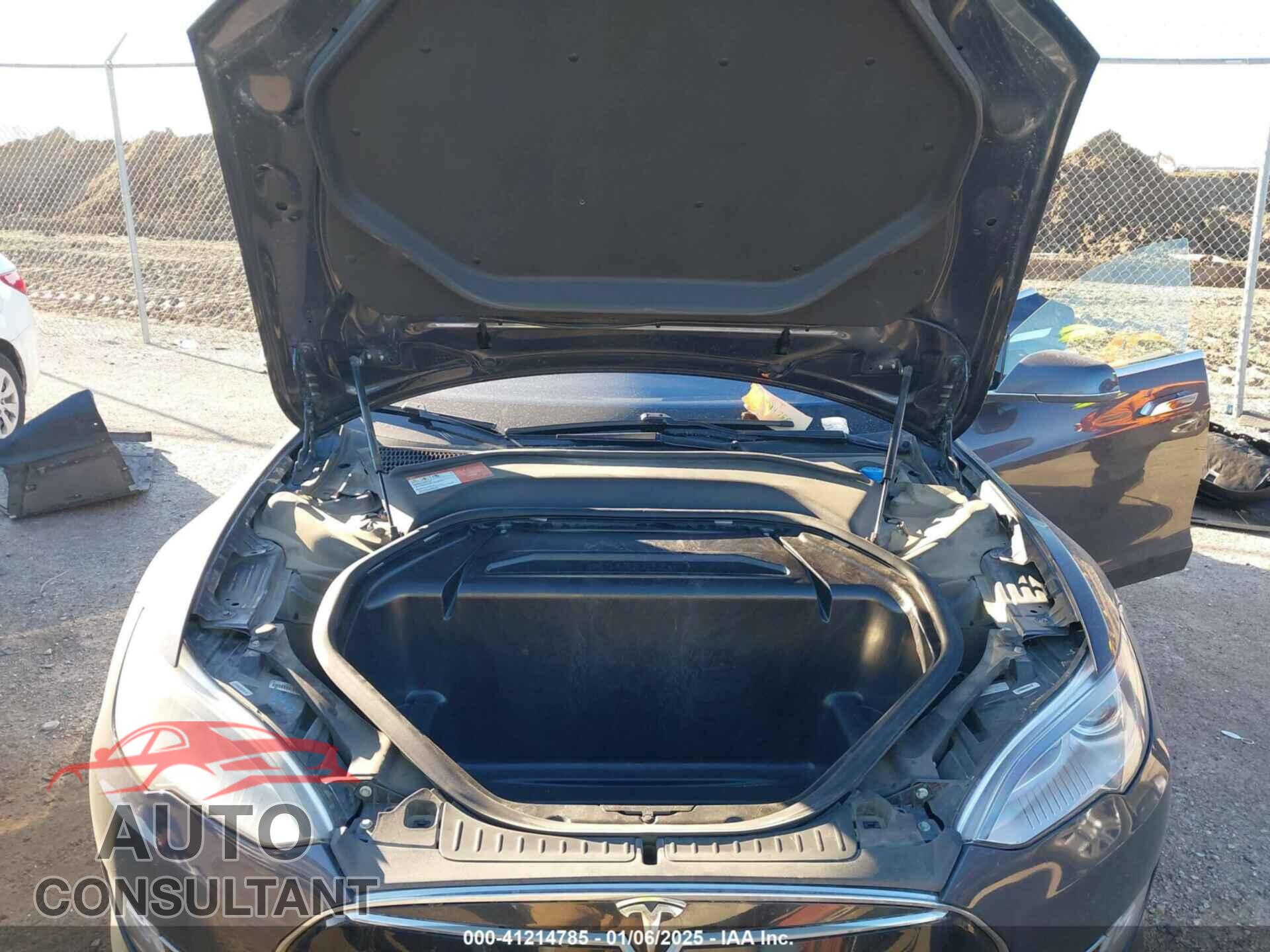 TESLA MODEL S 2016 - 5YJSA1E20GF128496