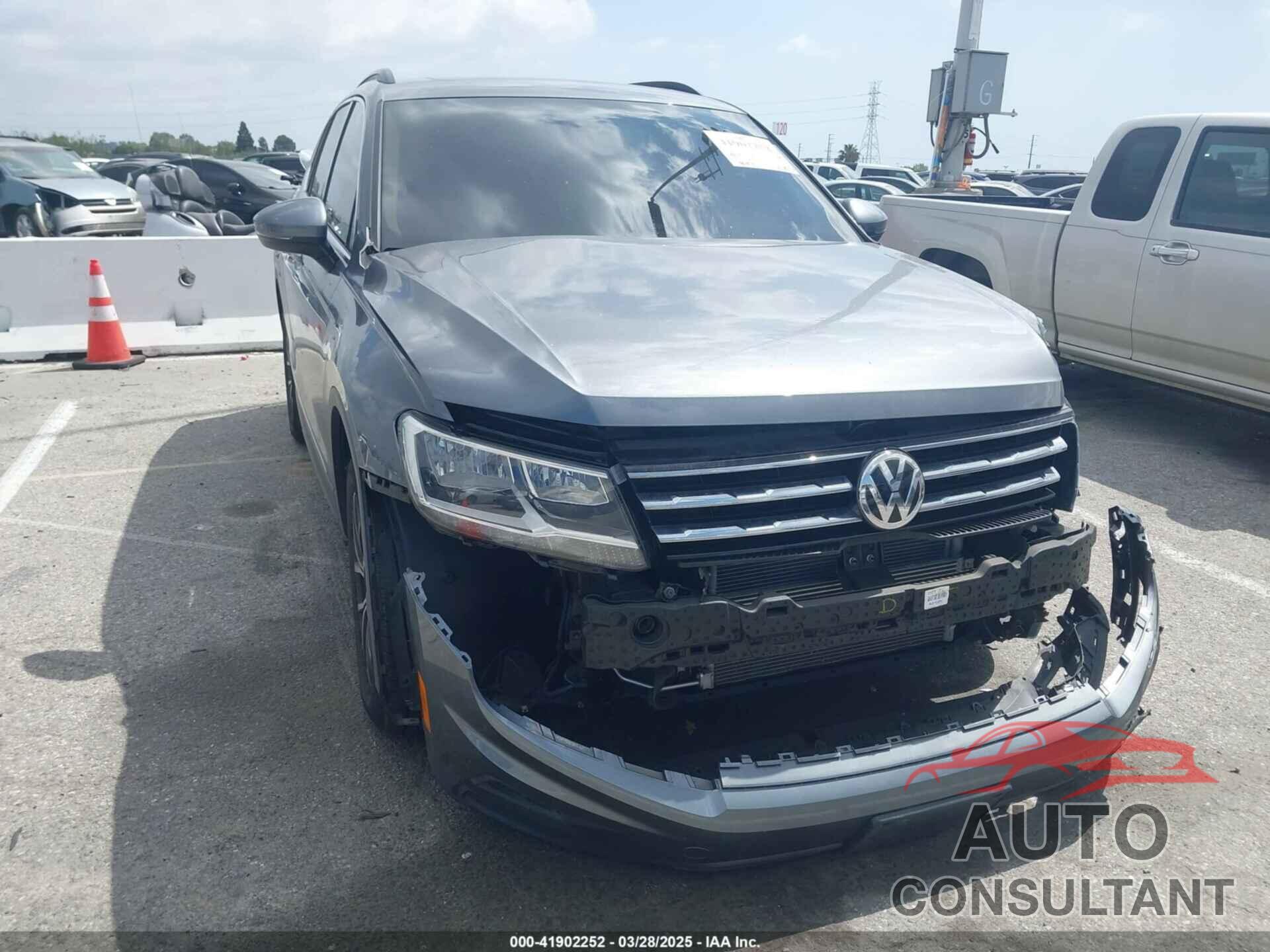 VOLKSWAGEN TIGUAN 2020 - 3VV3B7AX9LM061569