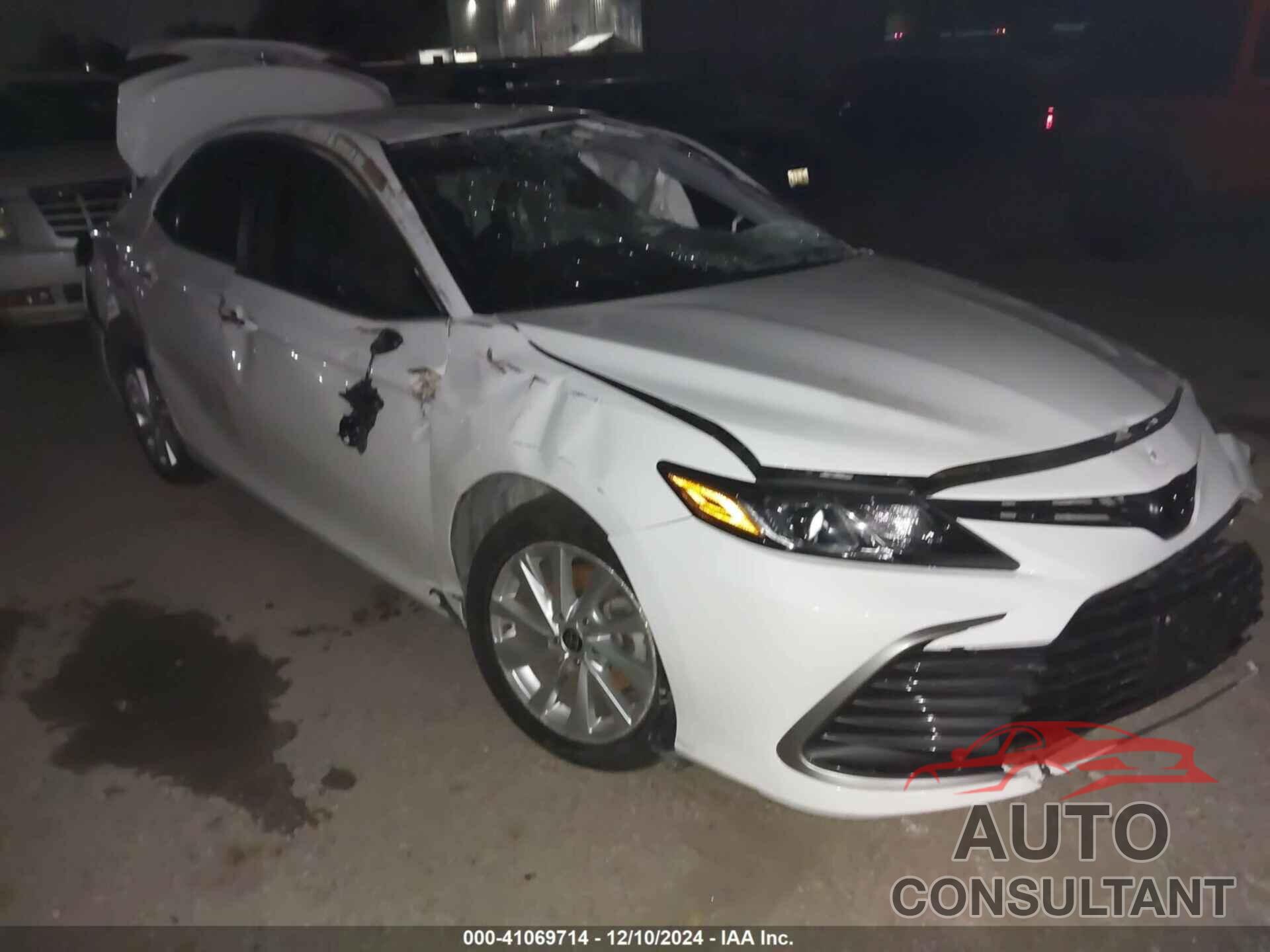 TOYOTA CAMRY 2023 - 4T1C11AKXPU139857