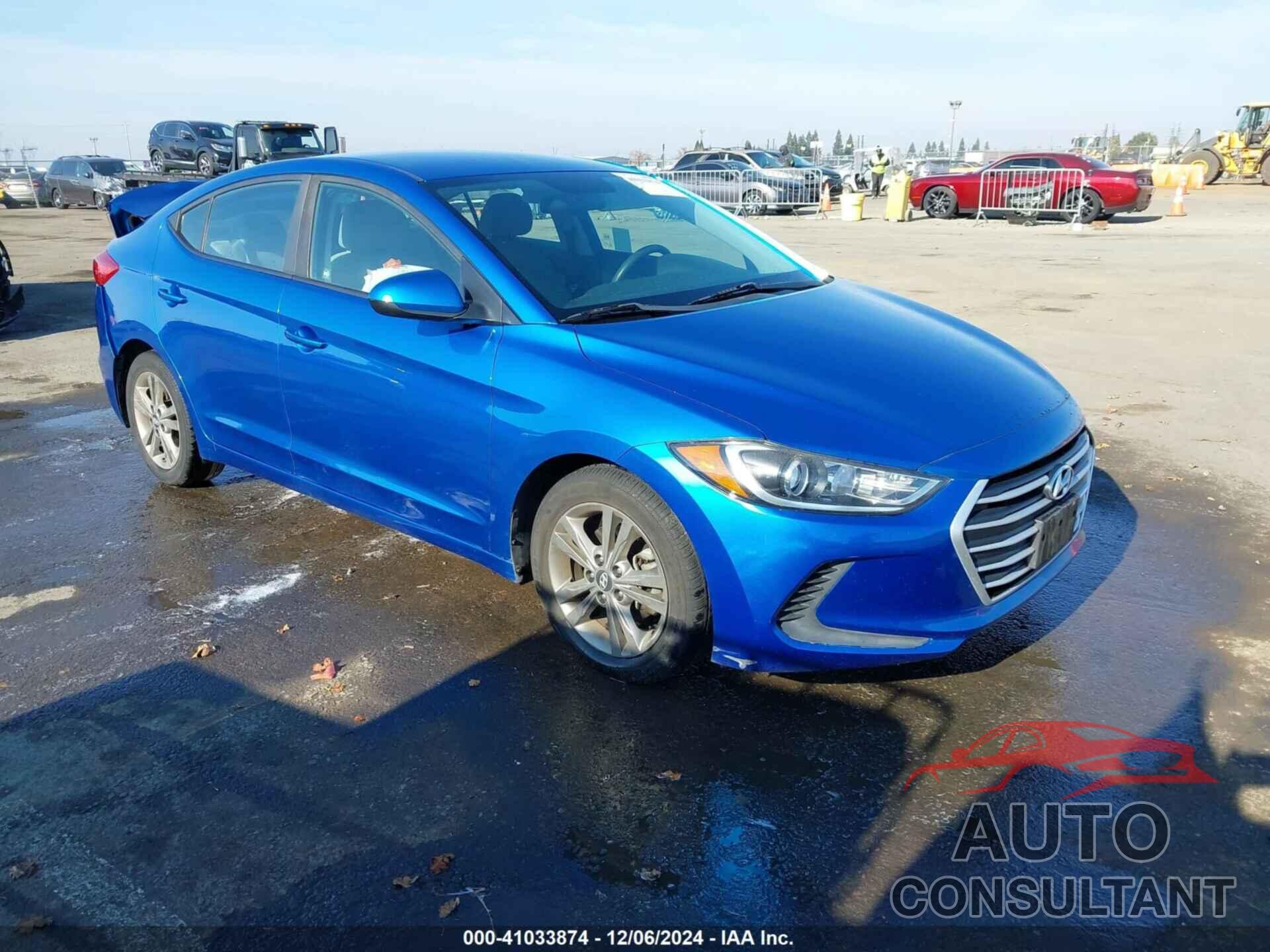 HYUNDAI ELANTRA 2018 - 5NPD84LF4JH214978