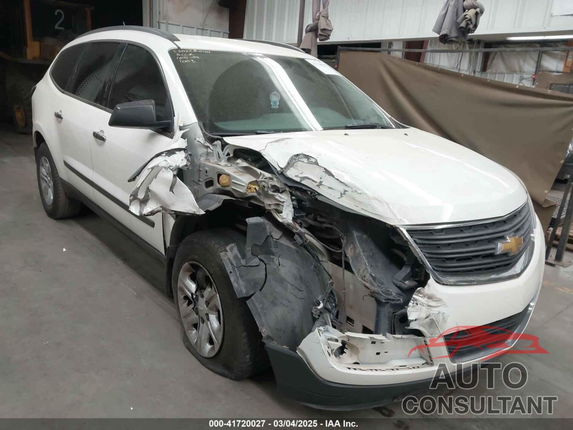 CHEVROLET TRAVERSE 2014 - 1GNKRFED8EJ351003