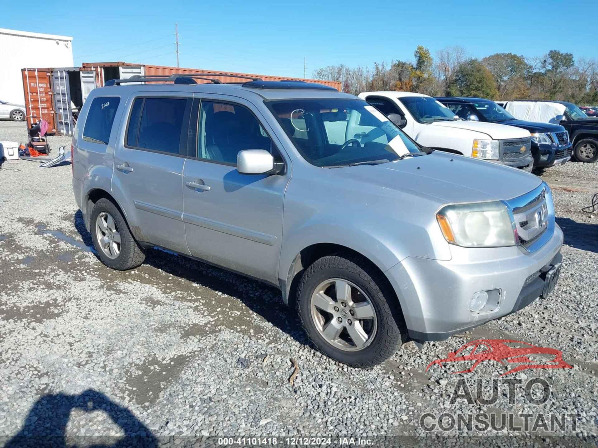 HONDA PILOT 2011 - 5FNYF3H59BB022828