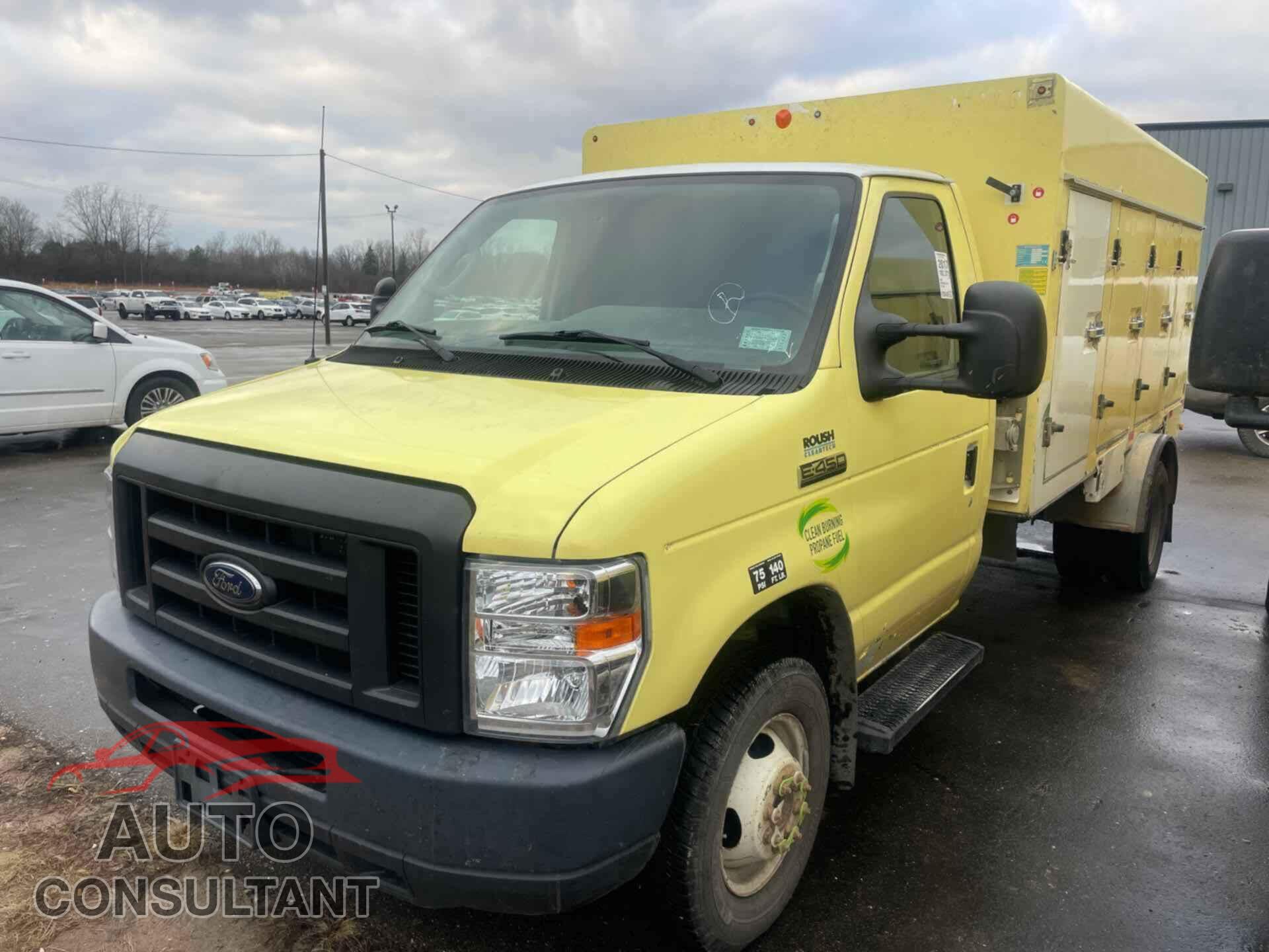 FORD ECONOLINE 2017 - 1FDXE4FS7HDC72223