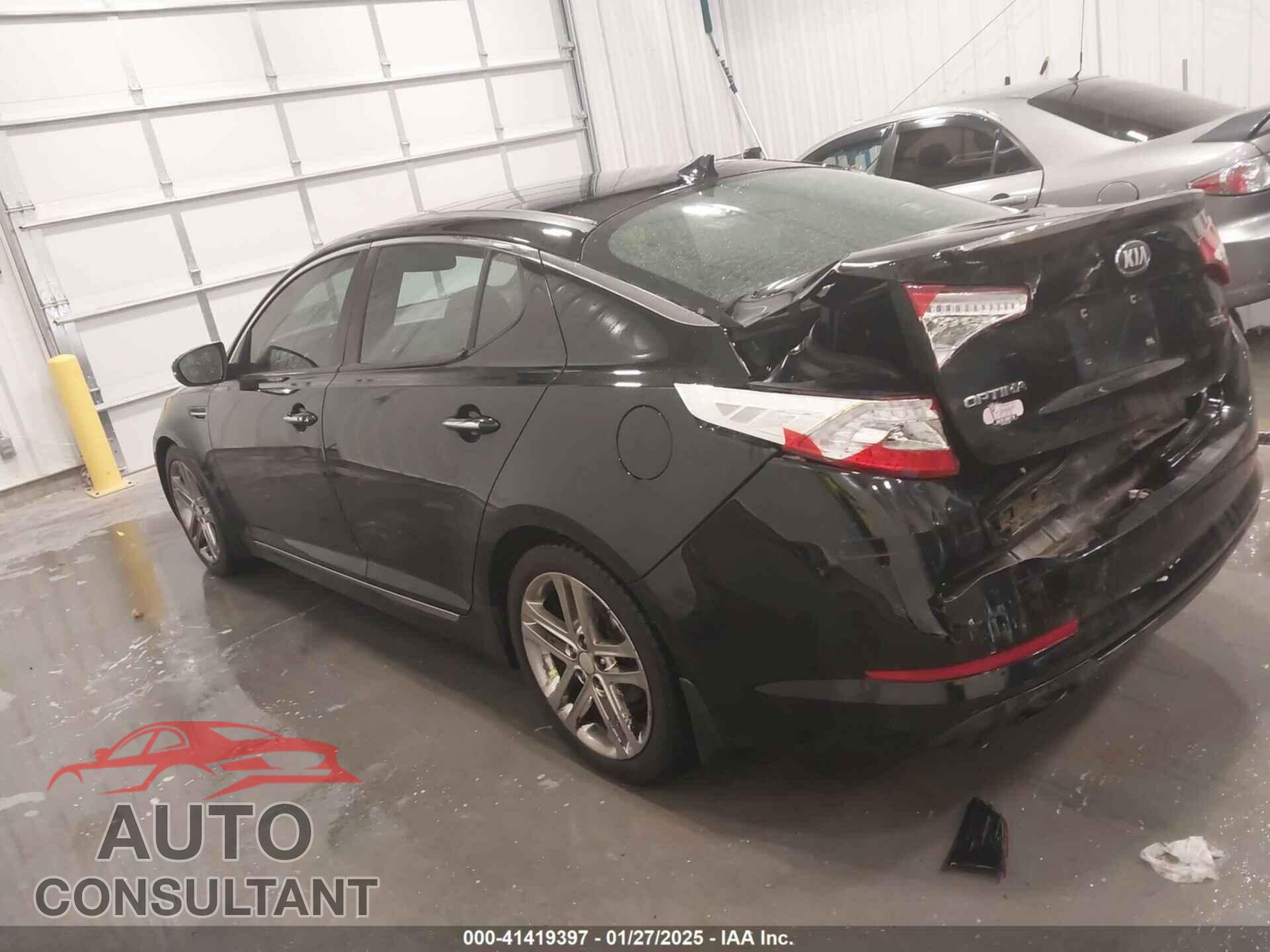 KIA OPTIMA 2013 - 5XXGR4A66DG200352