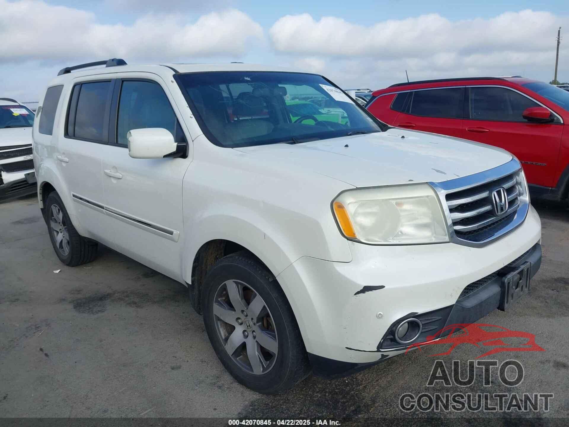 HONDA PILOT 2013 - 5FNYF3H98DB017996