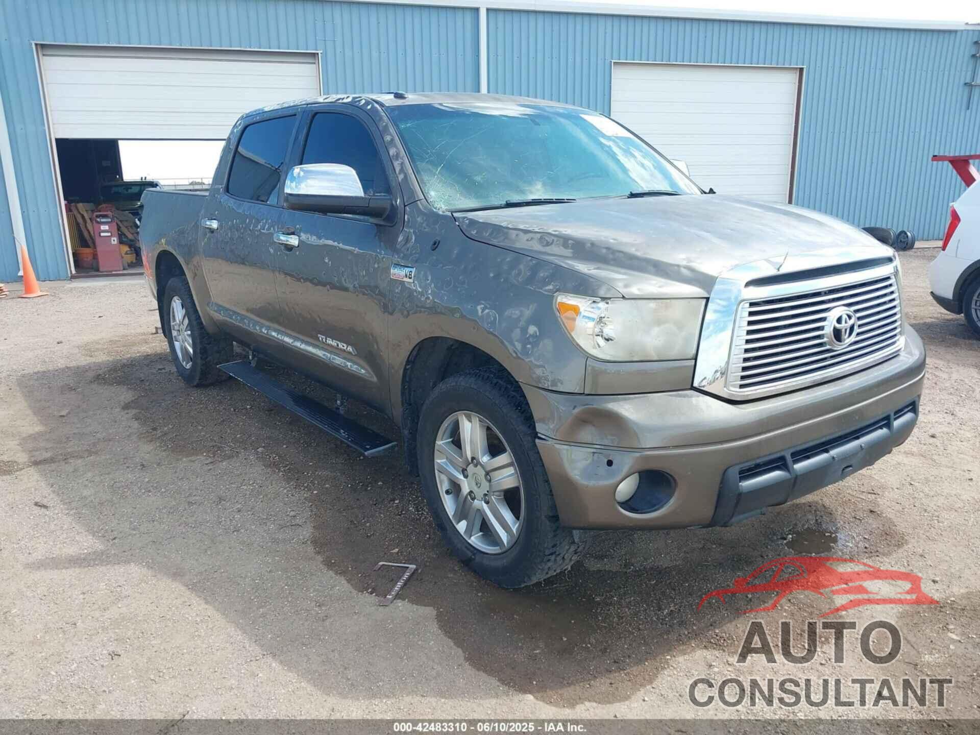 TOYOTA TUNDRA 2011 - 5TFHW5F14BX185081