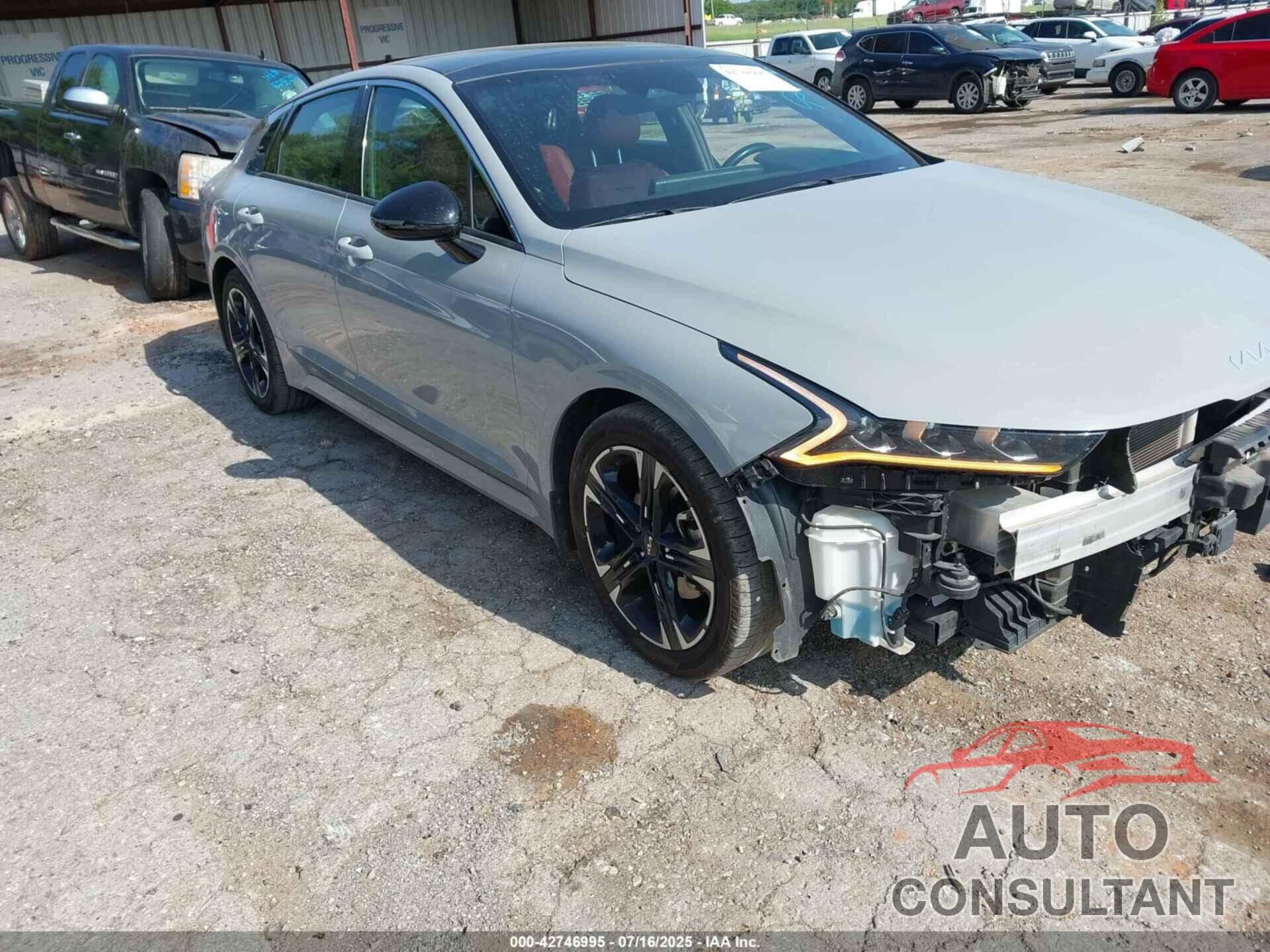 KIA K5 2022 - 5XXG64J23NG125746