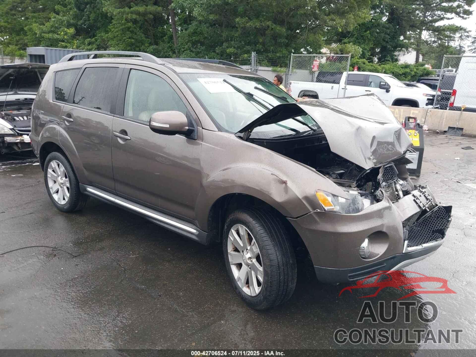 MITSUBISHI OUTLANDER 2013 - JA4JT3AW1DU015986